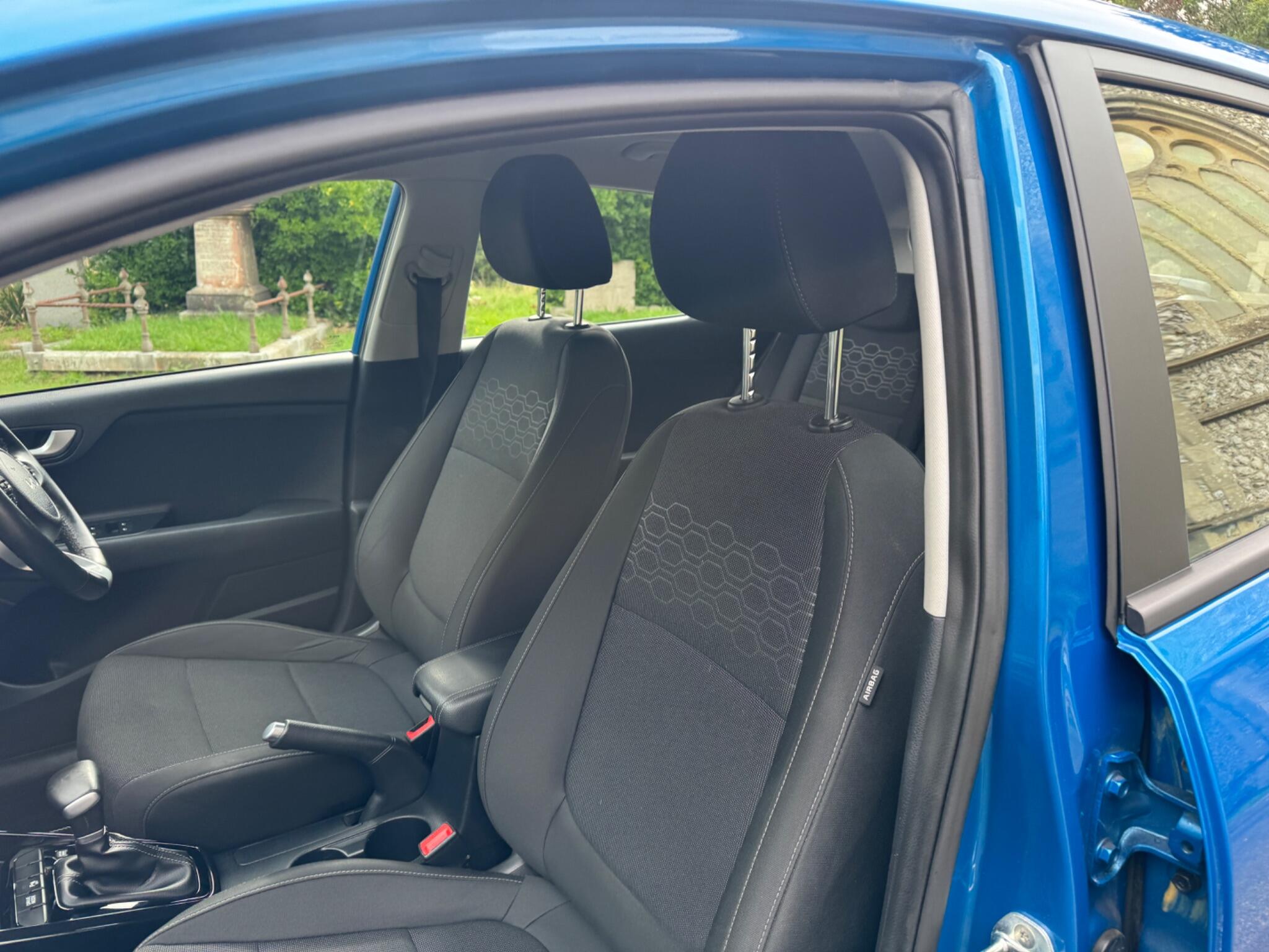 Kia Rio view 69