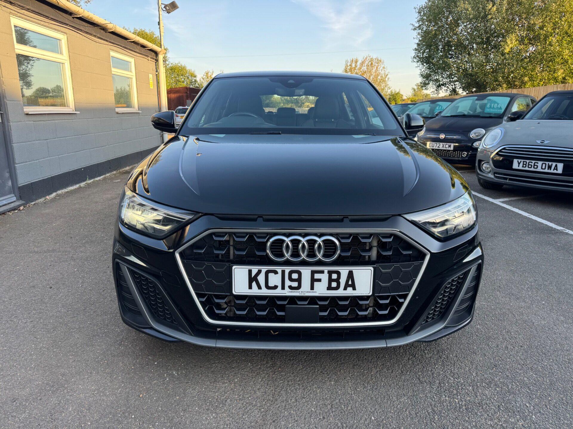 Audi A1 view 4