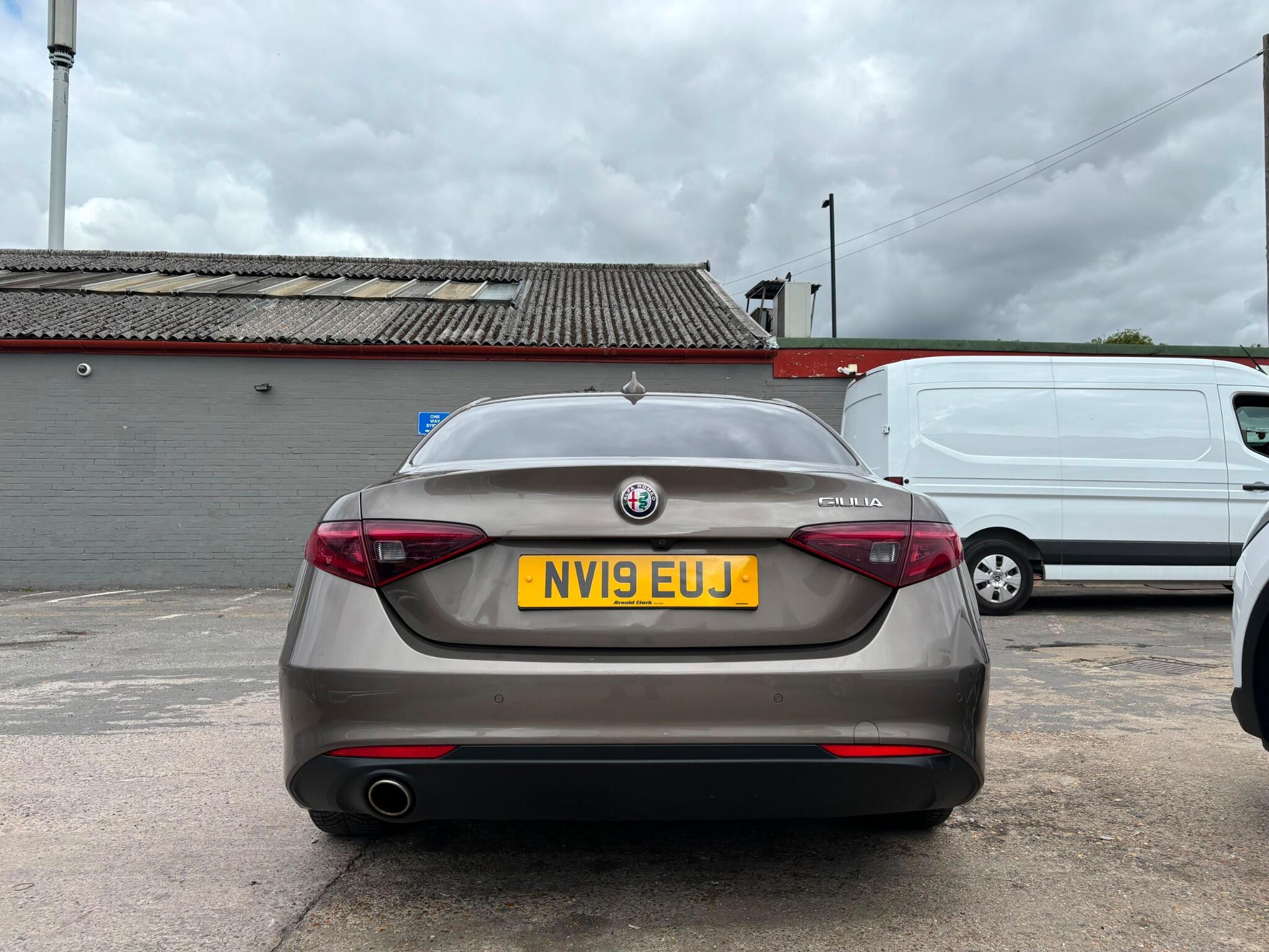 Alfa Romeo Giulia view 8