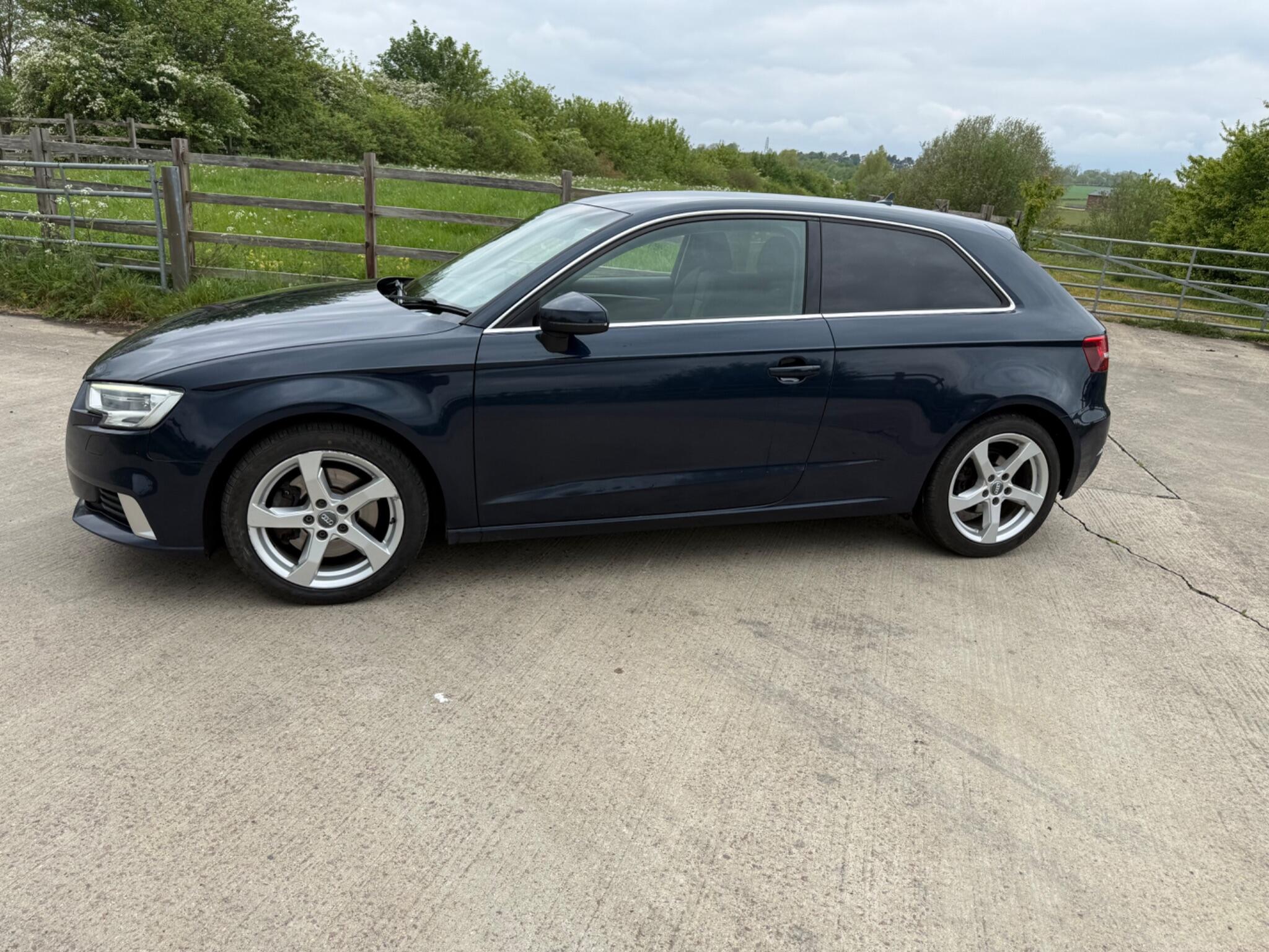 Audi A3 2.0 TFSI Sport S Tronic Euro 6 (s/s) 3dr — photo 13 of 120