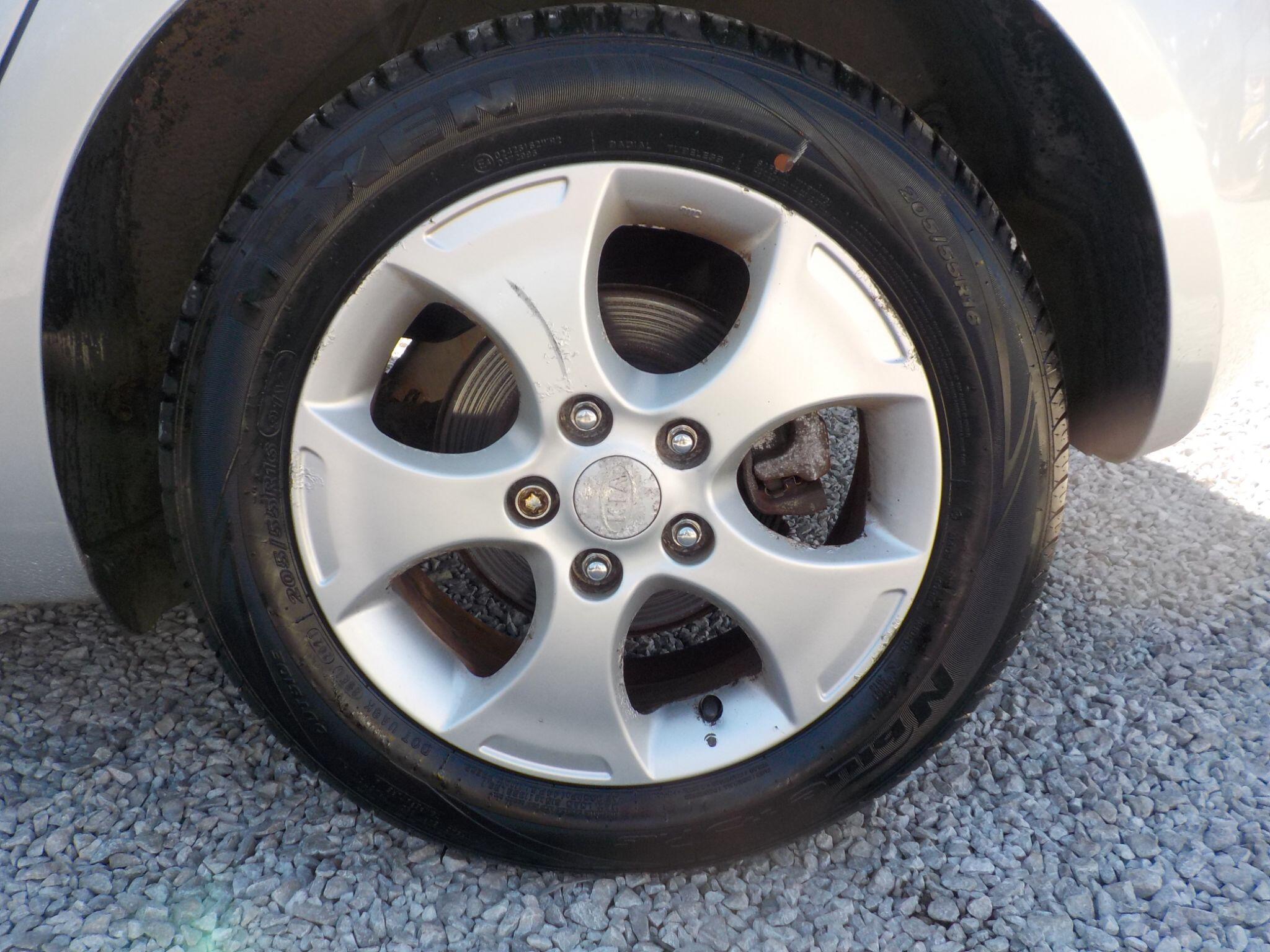 Kia Venga 1.4 EcoDynamics 2 Euro 5 (s/s) 5dr