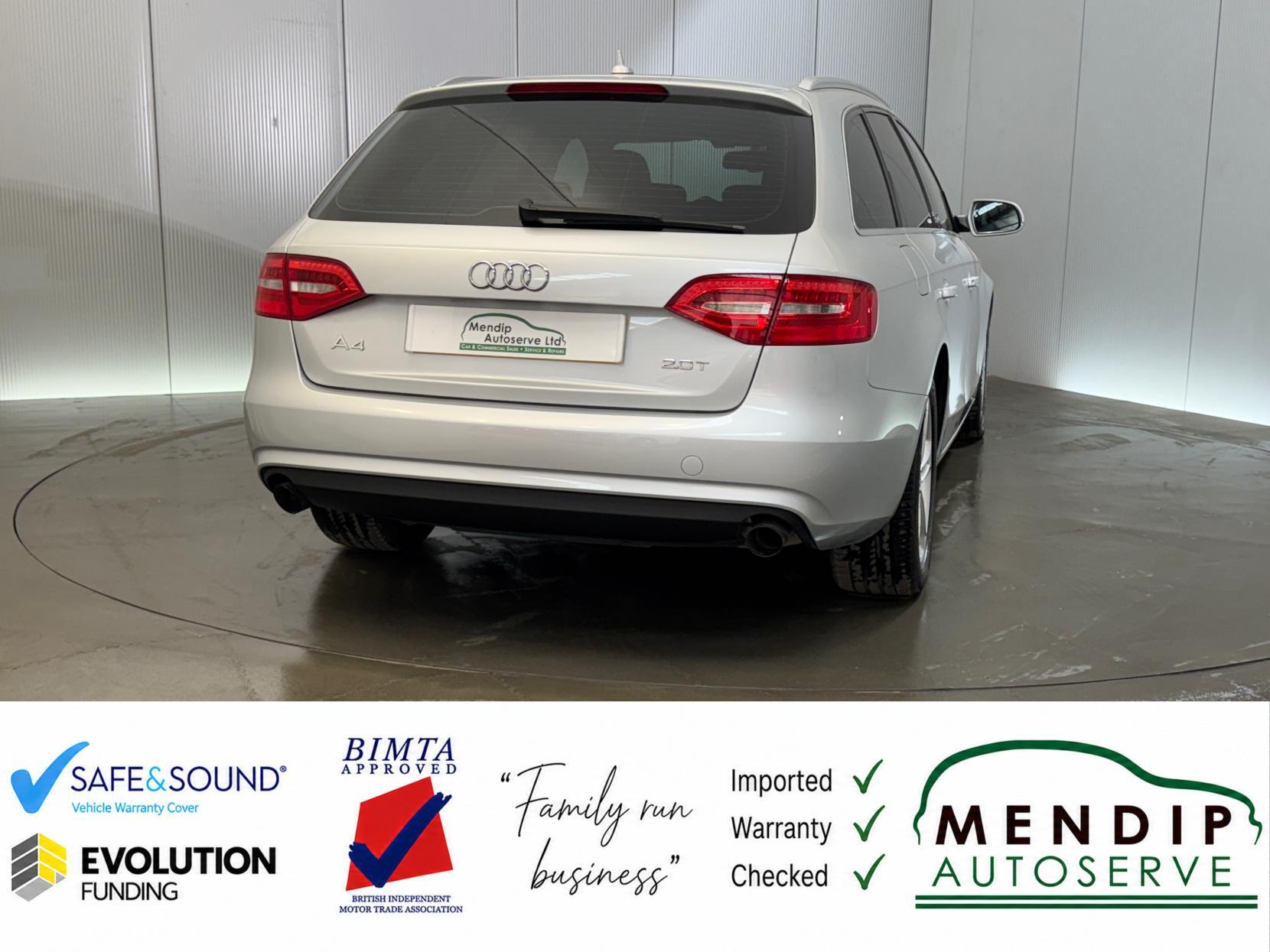 Audi A4 Avant view 26