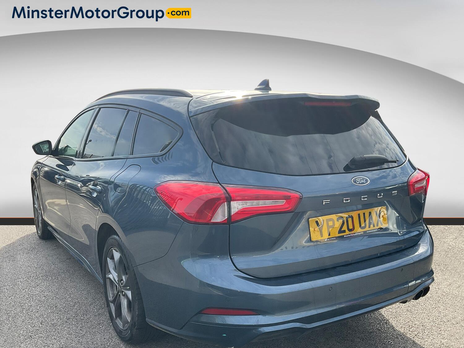 Ford Focus view 4