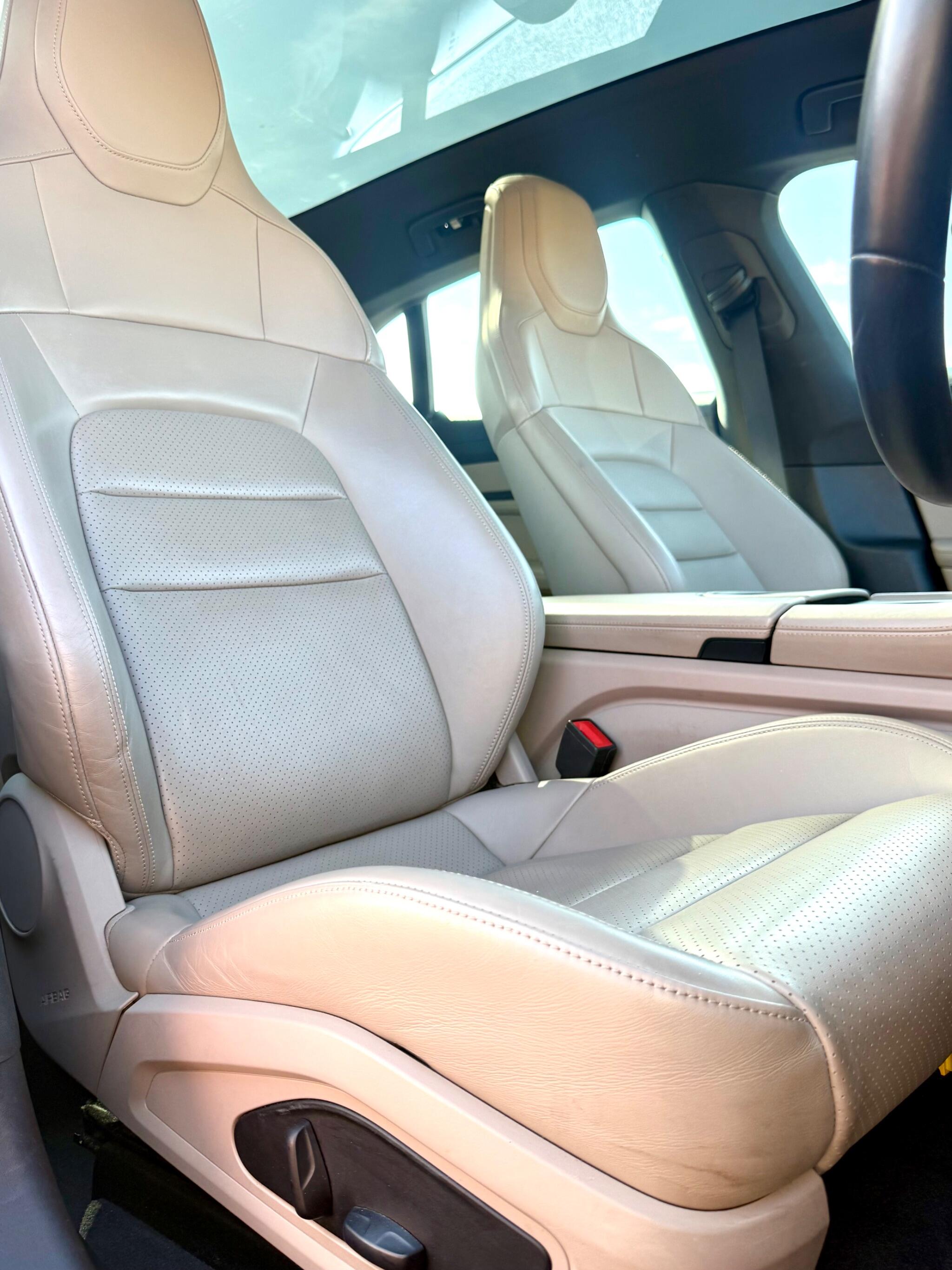 Porsche Taycan view 19