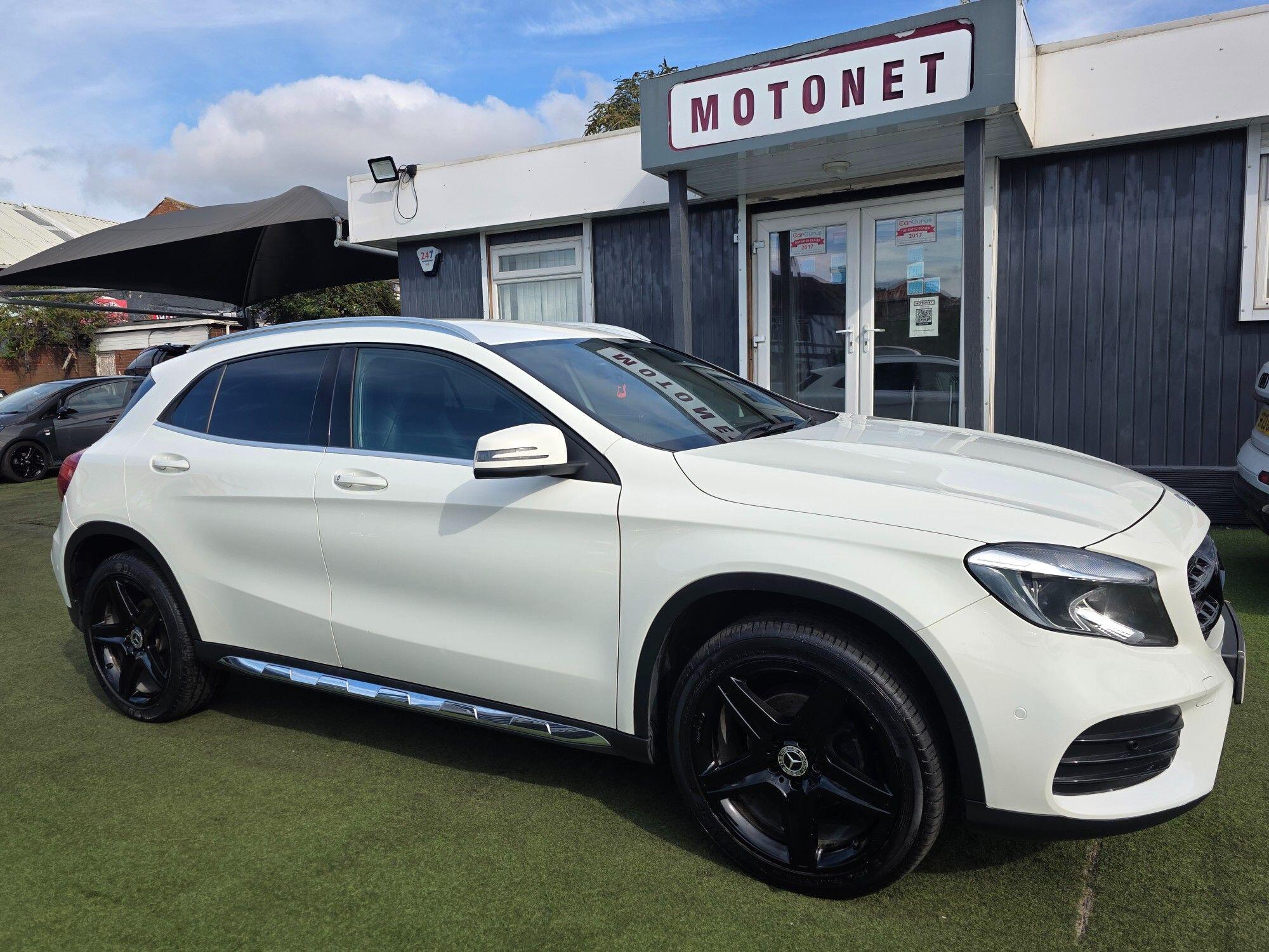 Mercedes-Benz Gla view 26