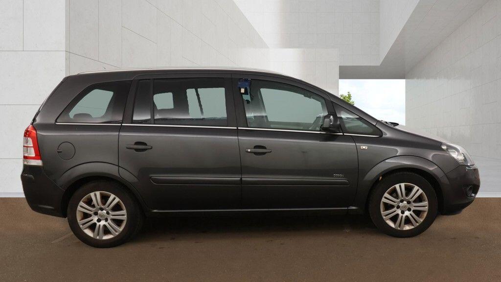 Vauxhall Zafira view 6