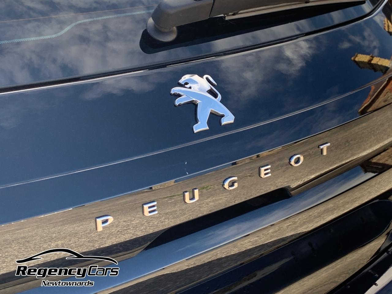 Peugeot 208 view 43