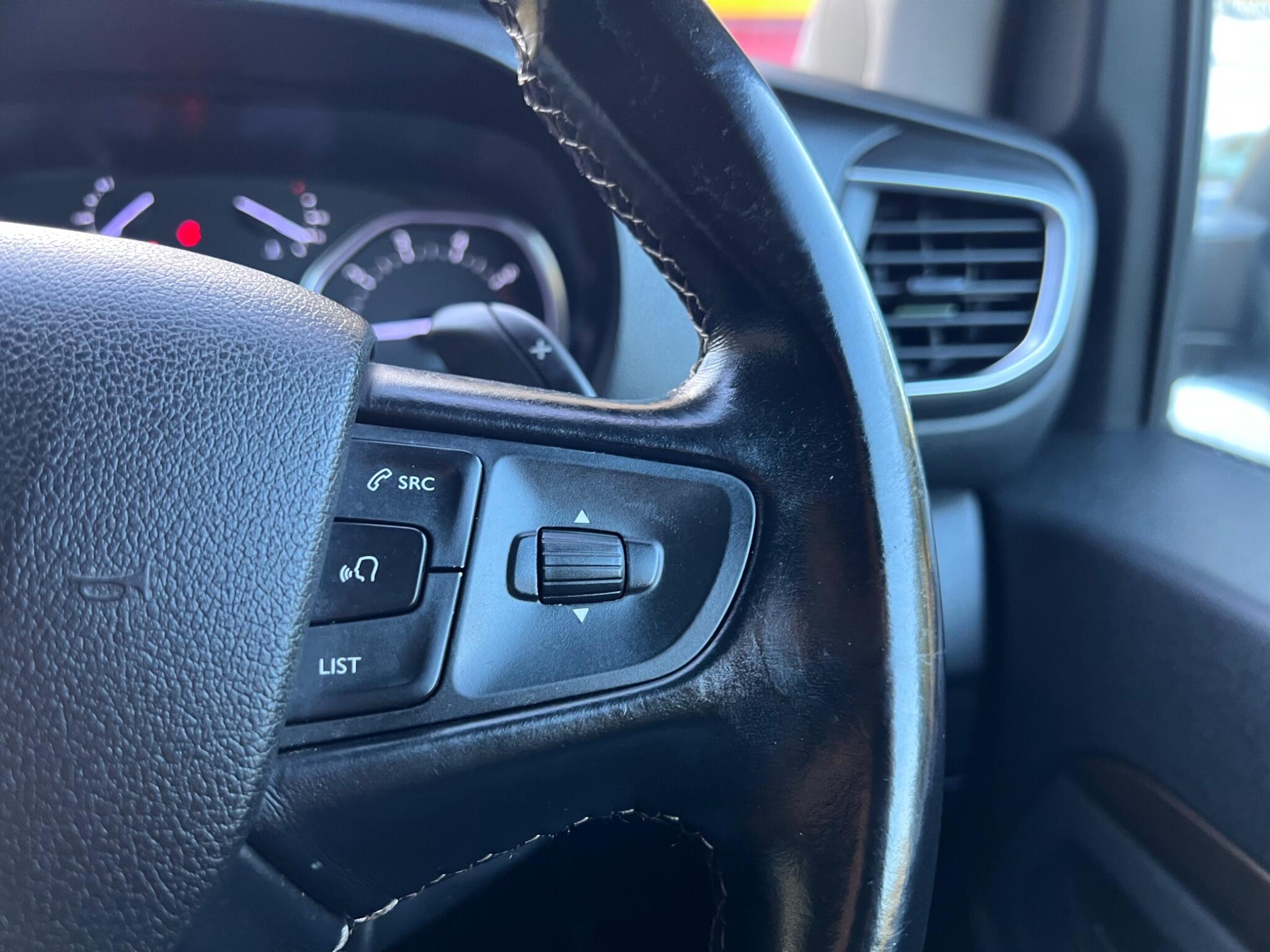 Toyota Proace Verso view 25
