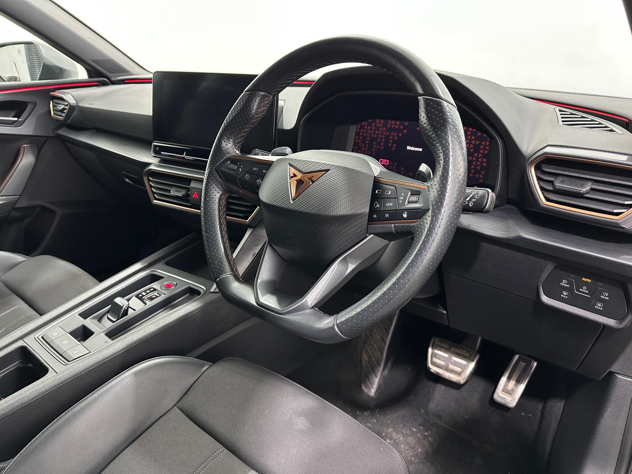 CUPRA Leon view 11