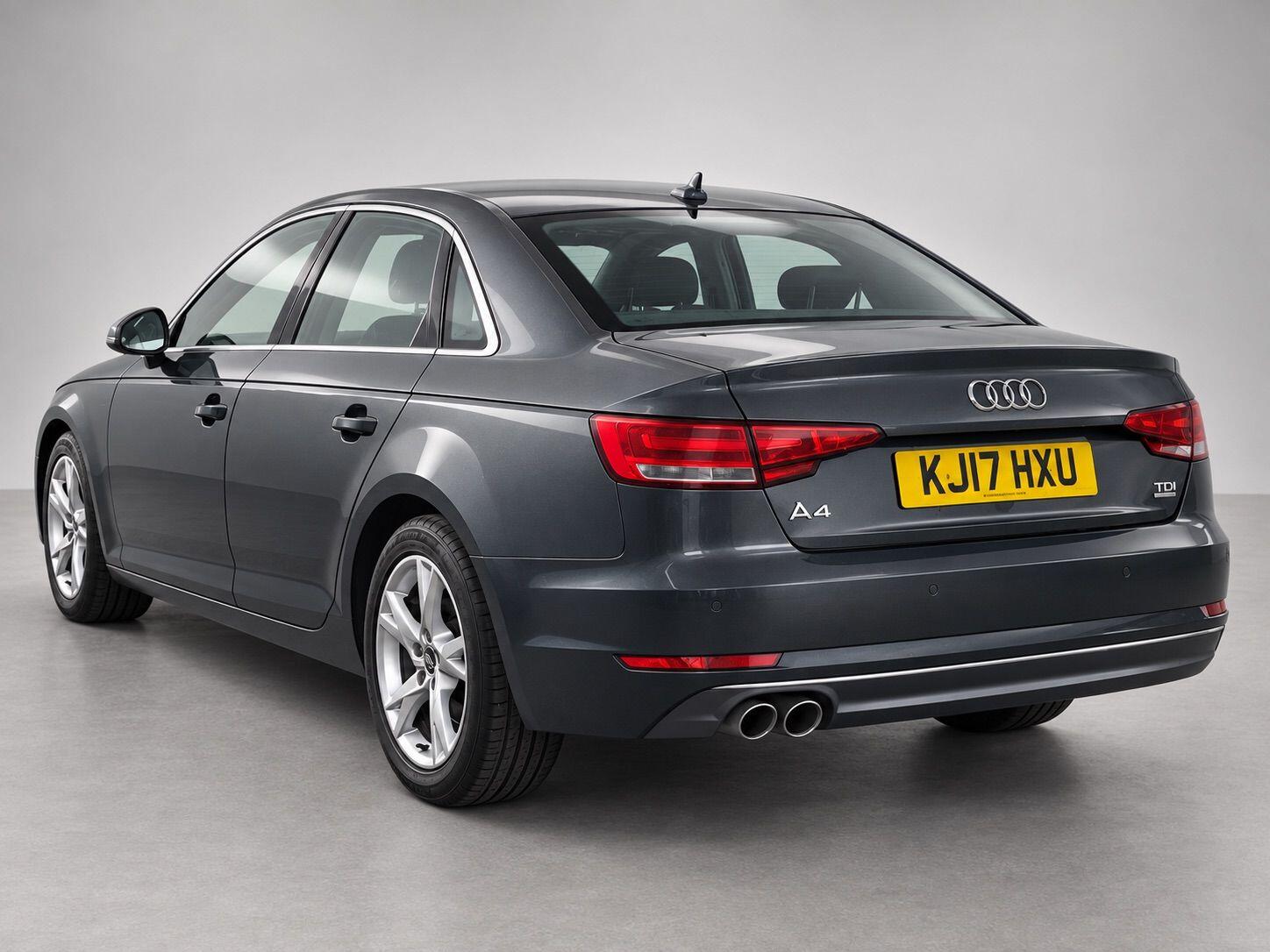 Audi A4 view 9