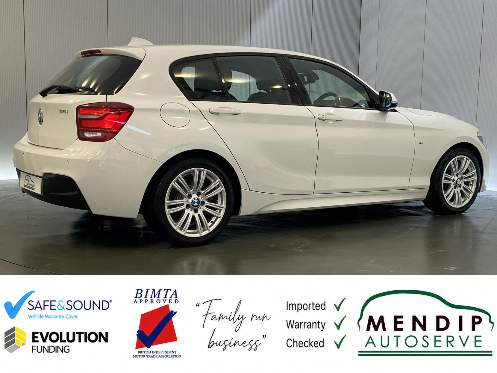 BMW 1 Series view 19