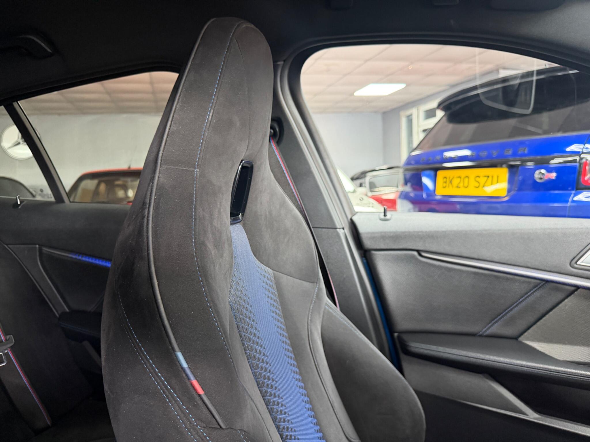 BMW 1 Series view 83