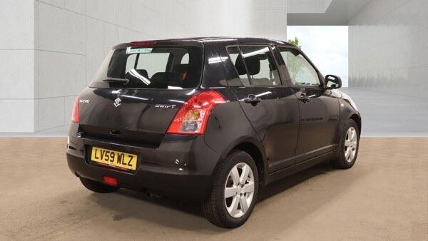 Suzuki Swift view 2