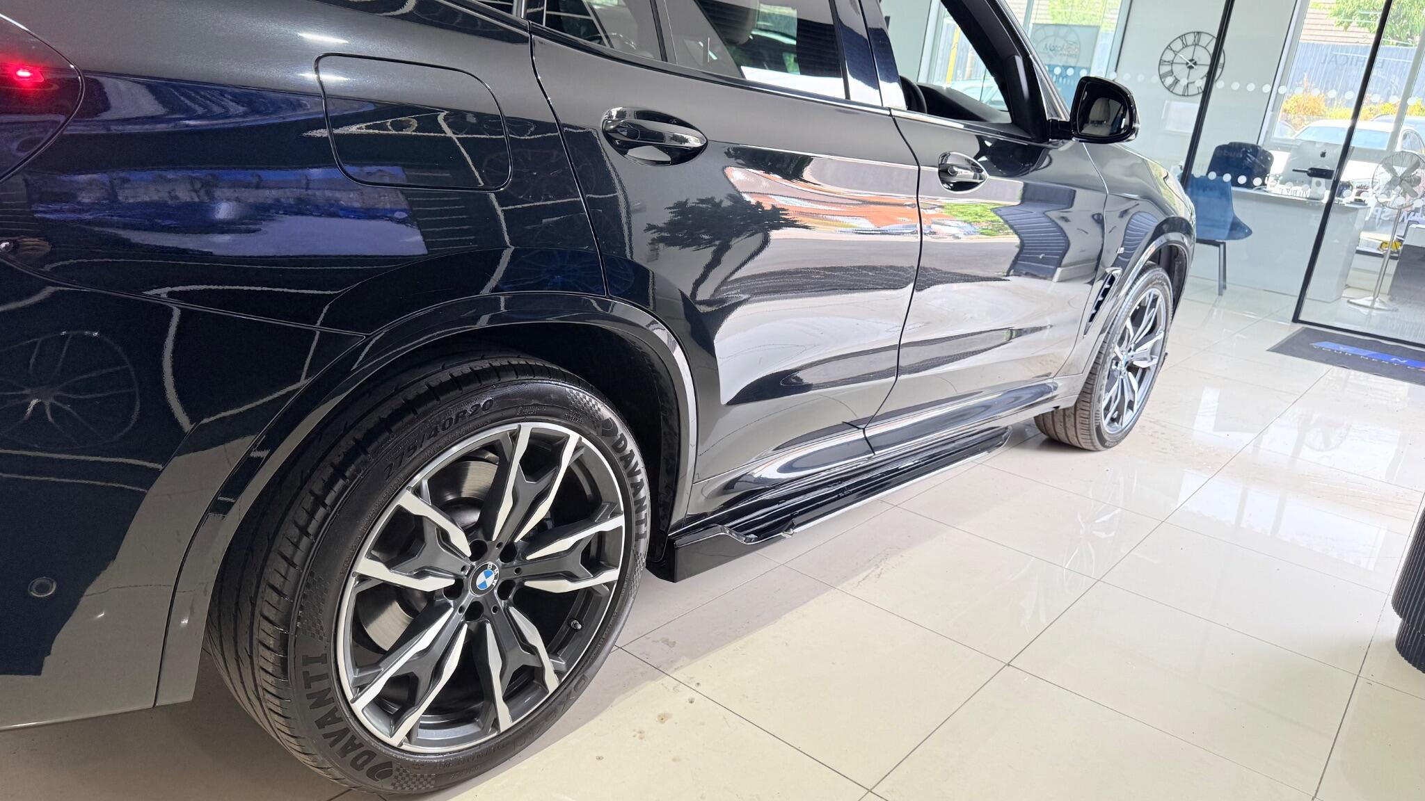 BMW X3 view 7