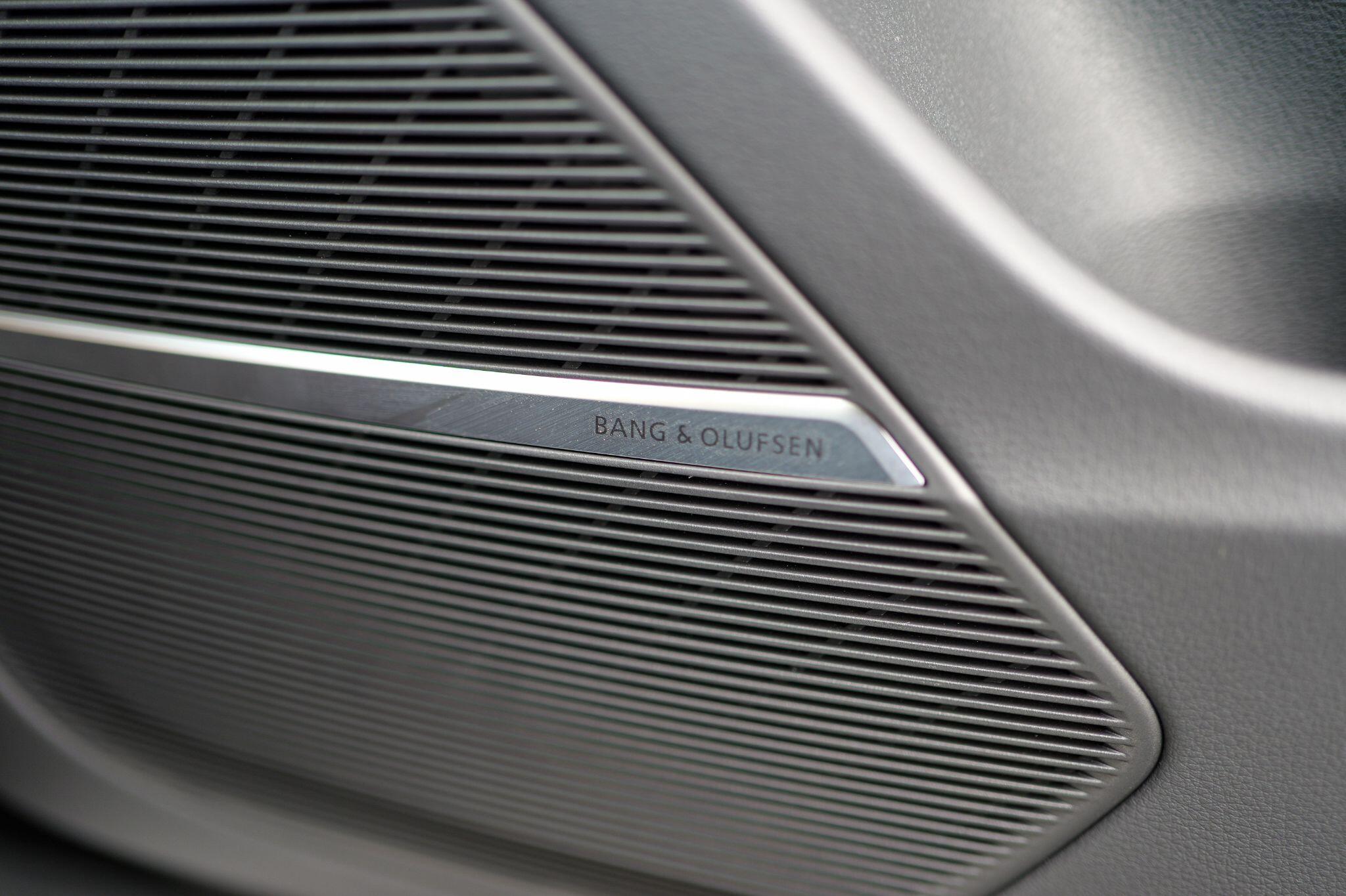 Audi RSQ8 view 33
