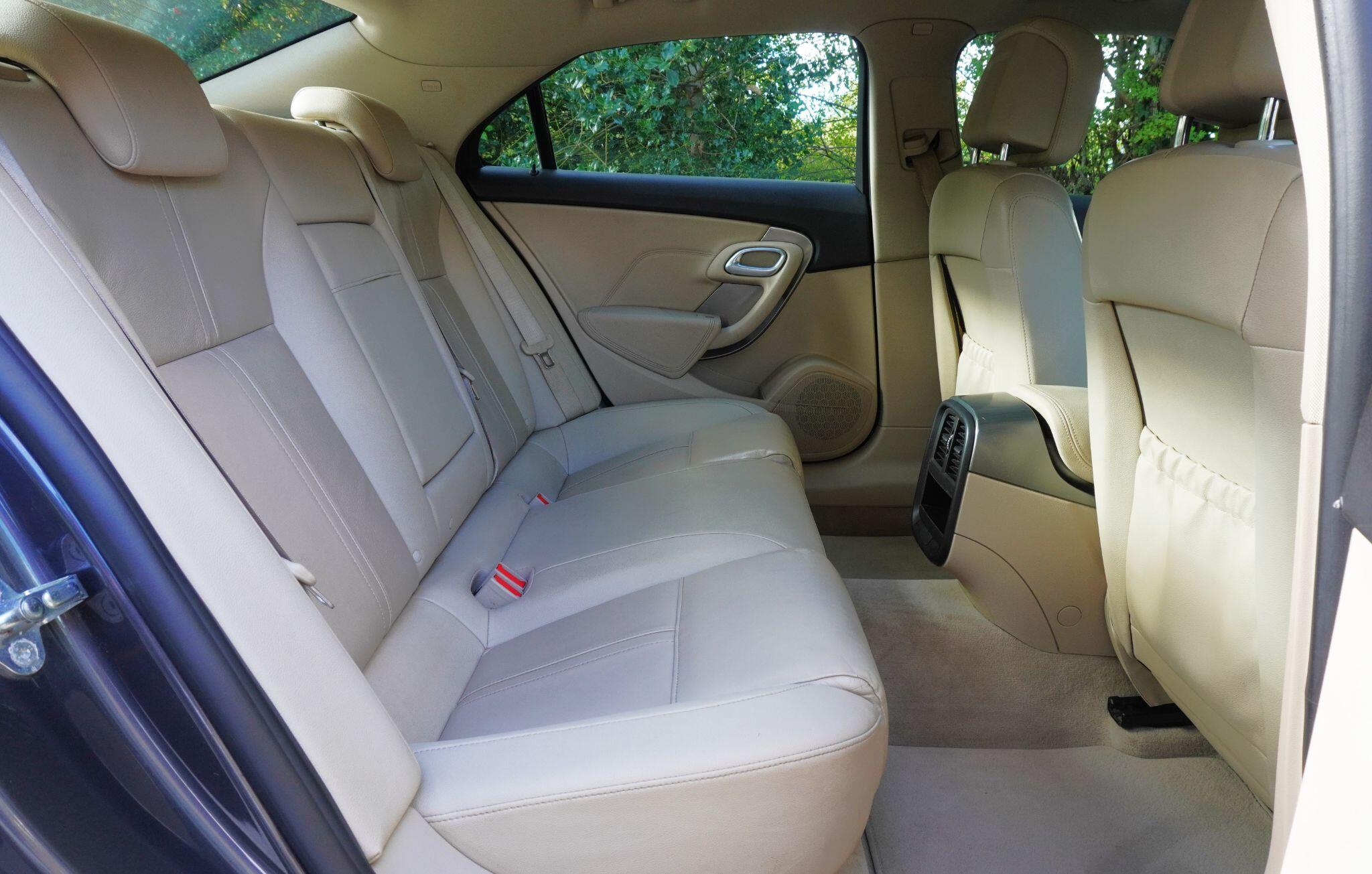 Saab 9-5 view 35
