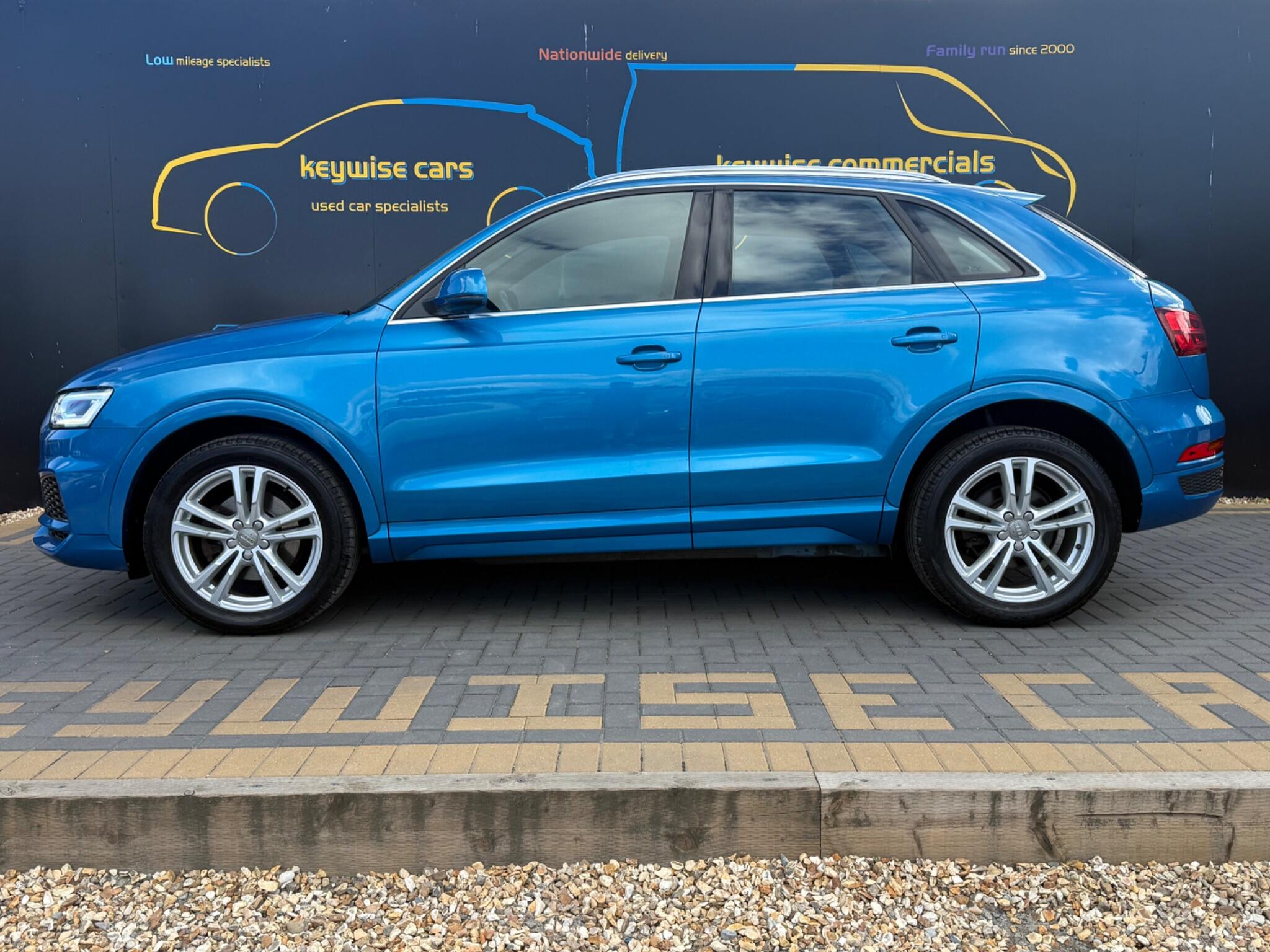 Audi Q3 view 2