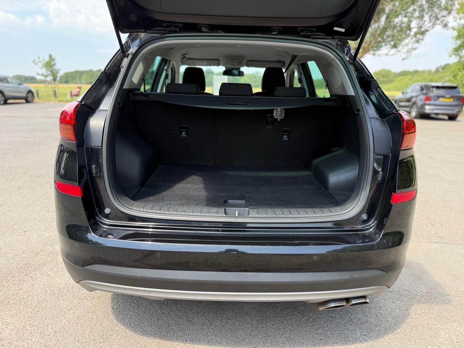 Hyundai Tucson view 47