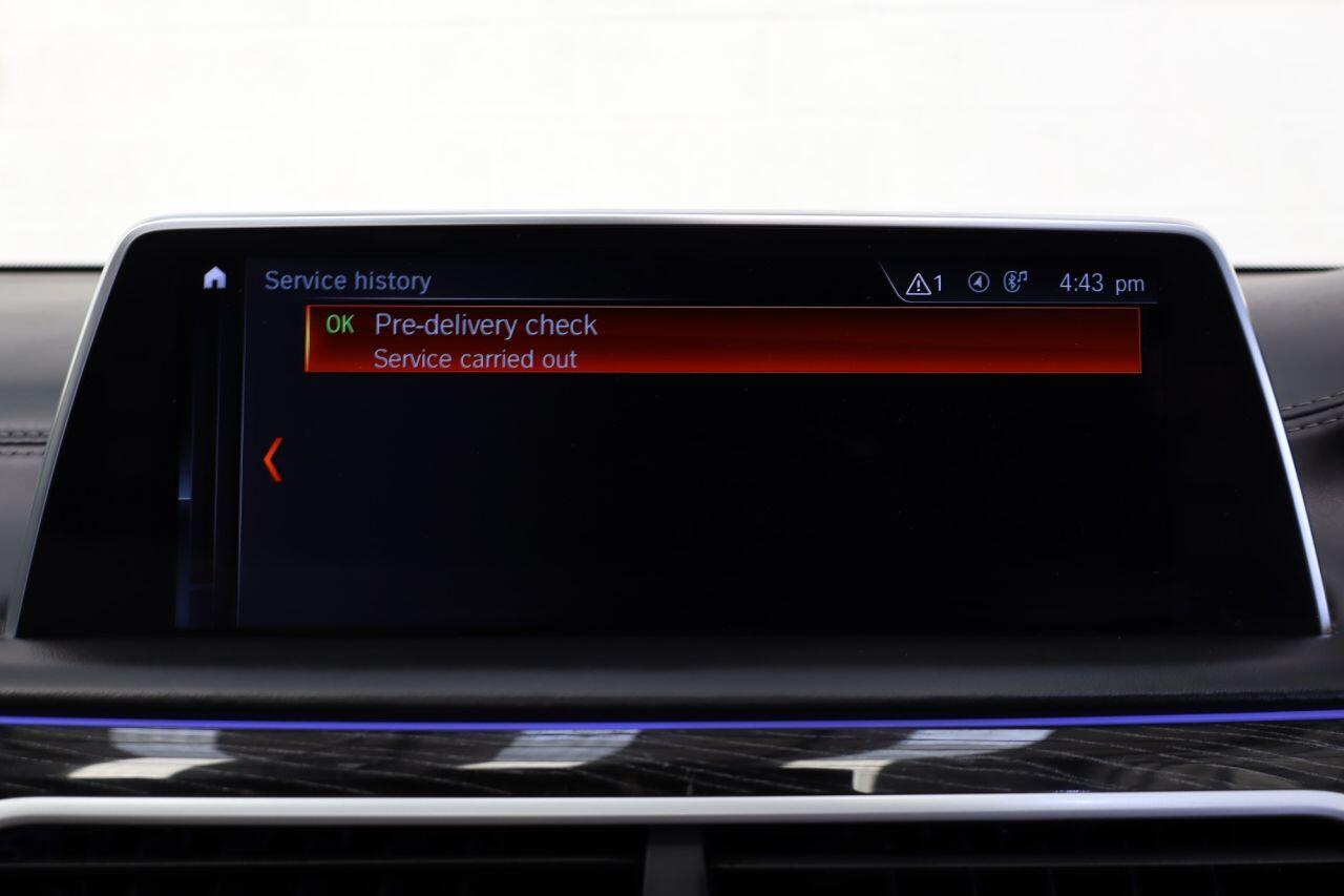 BMW 7 Series view 59