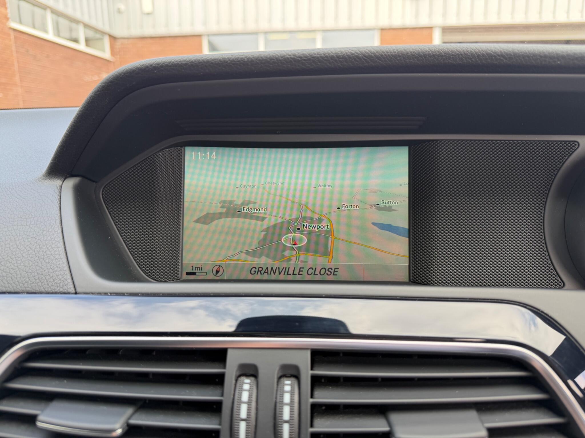 Mercedes-Benz C-Class view 89