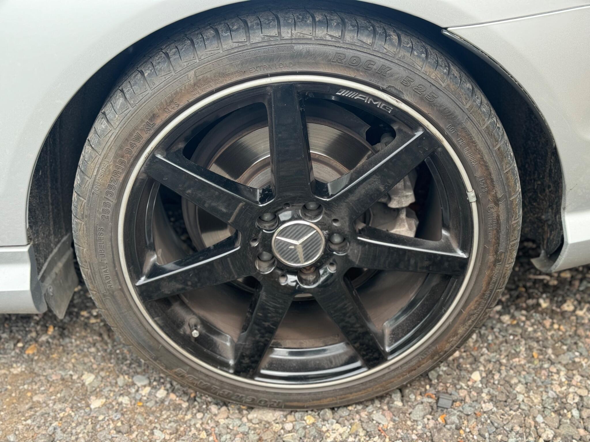 Mercedes-Benz C-Class view 34