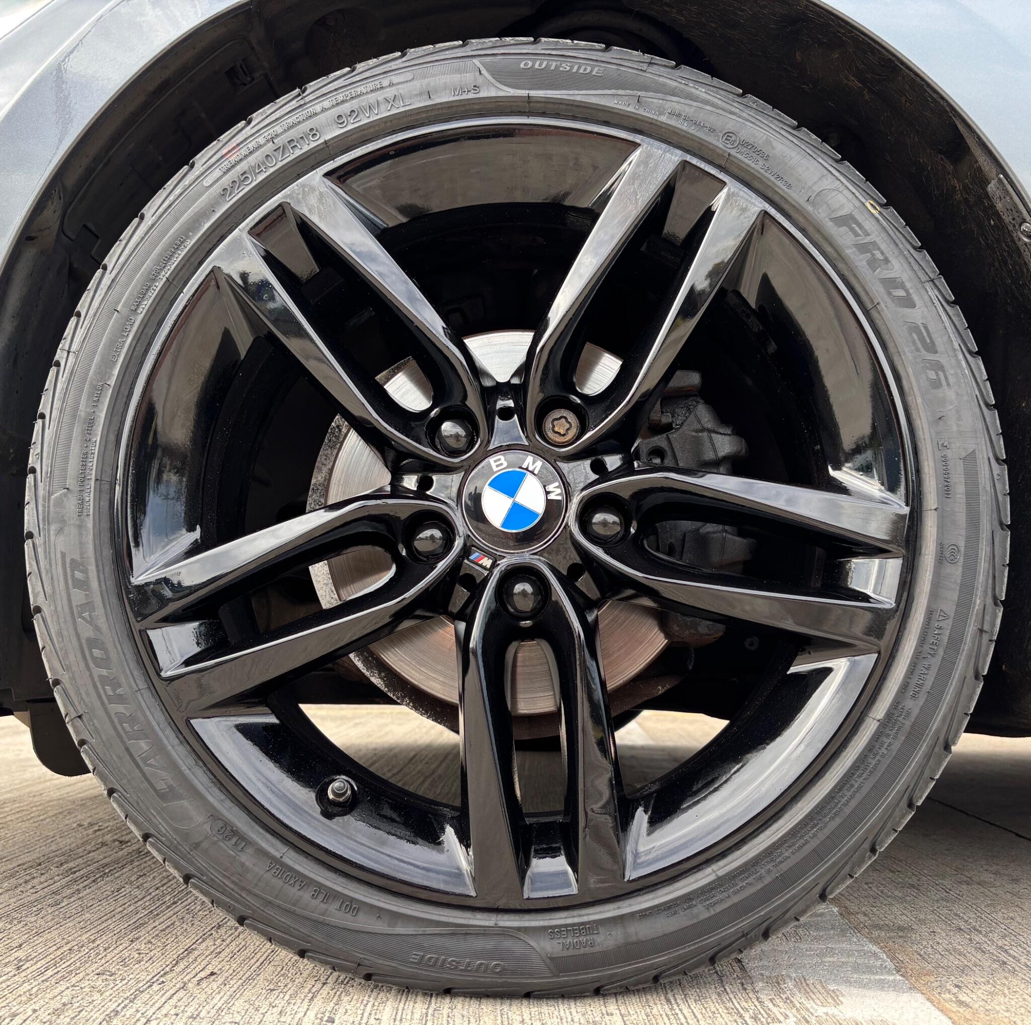 BMW 1 Series view 21