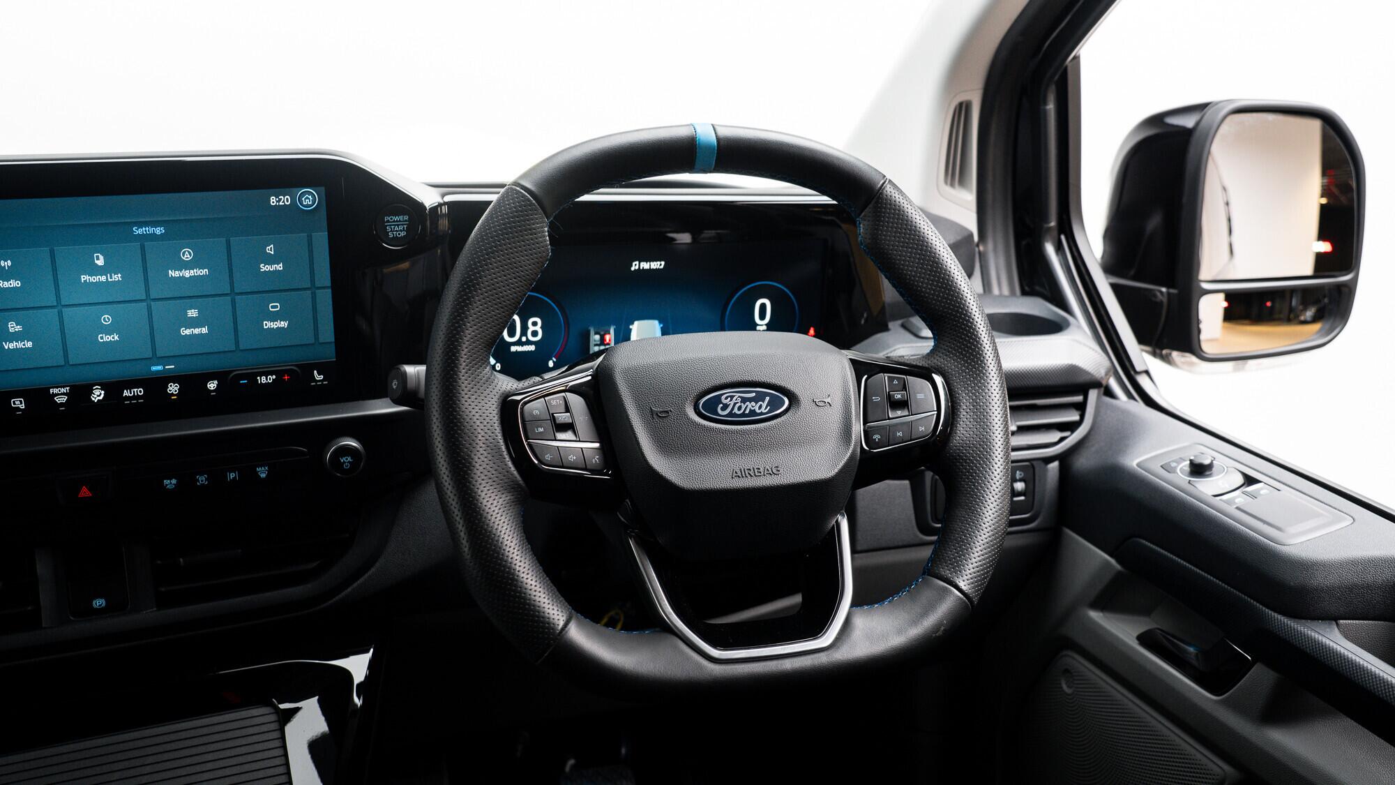 Ford Transit Custom view 20