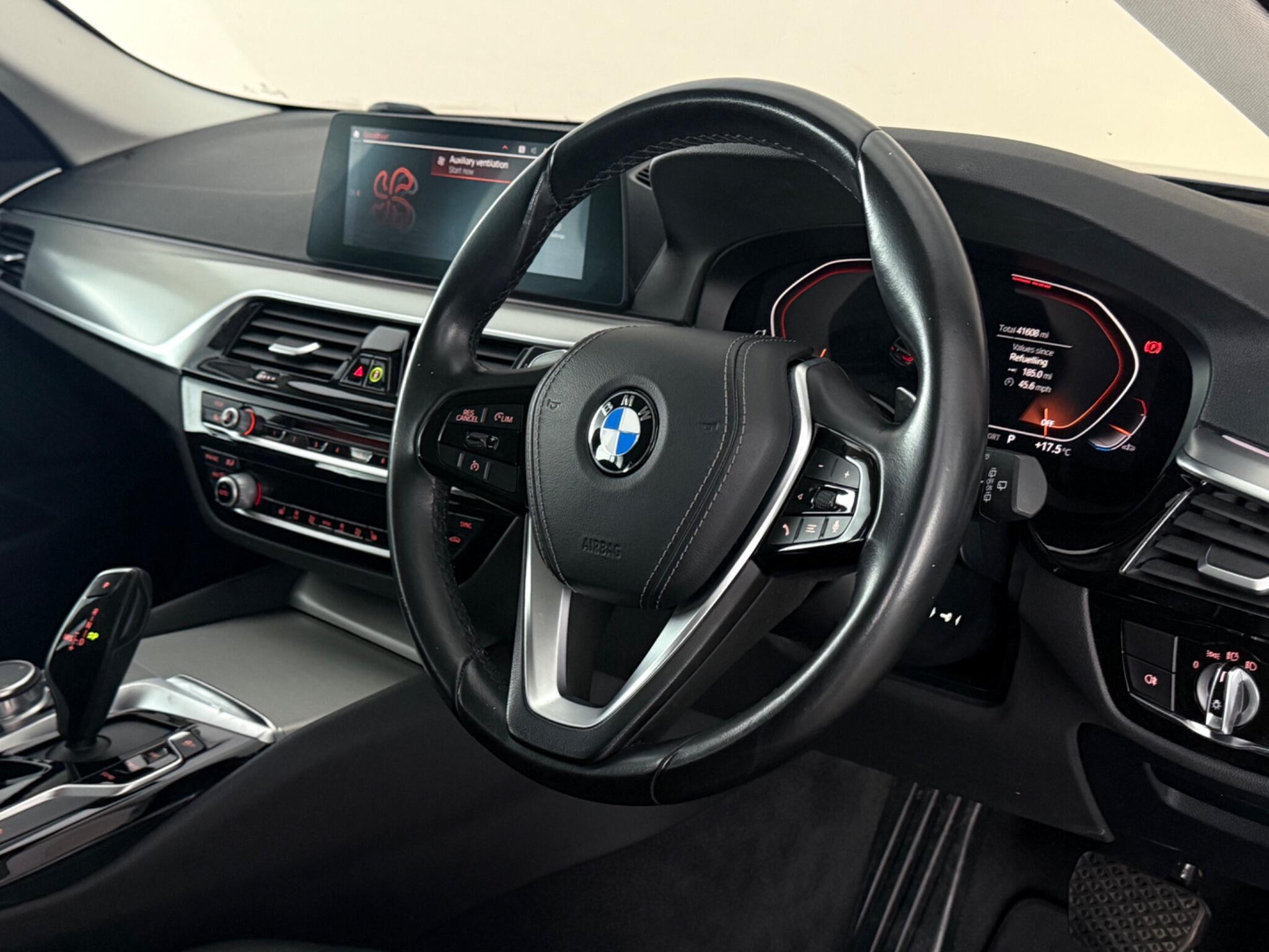 BMW 5 Series view 3