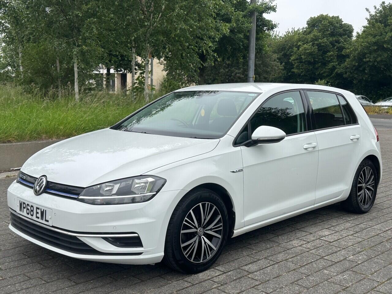 Volkswagen Golf view 12