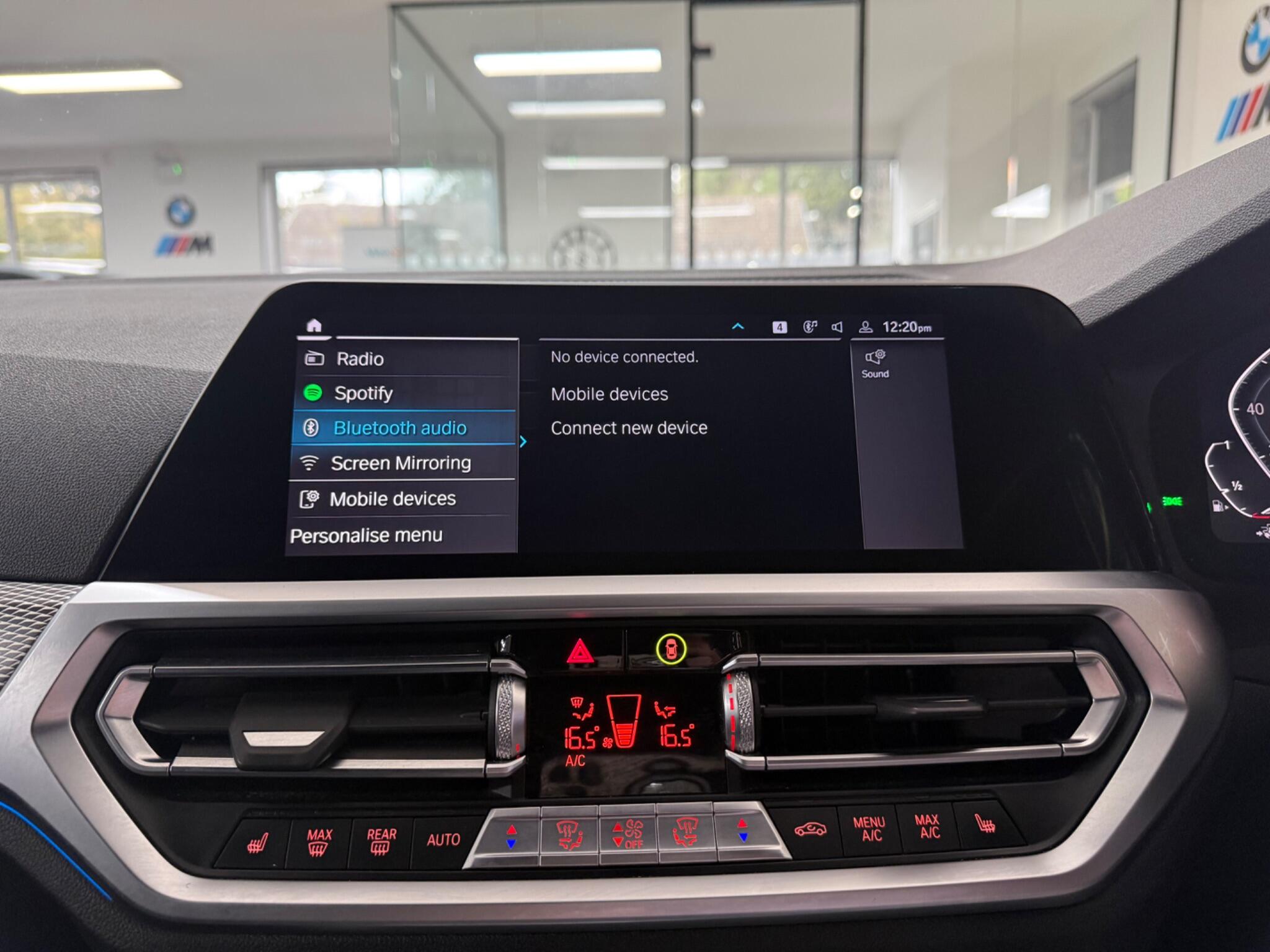 BMW 3 Series view 8