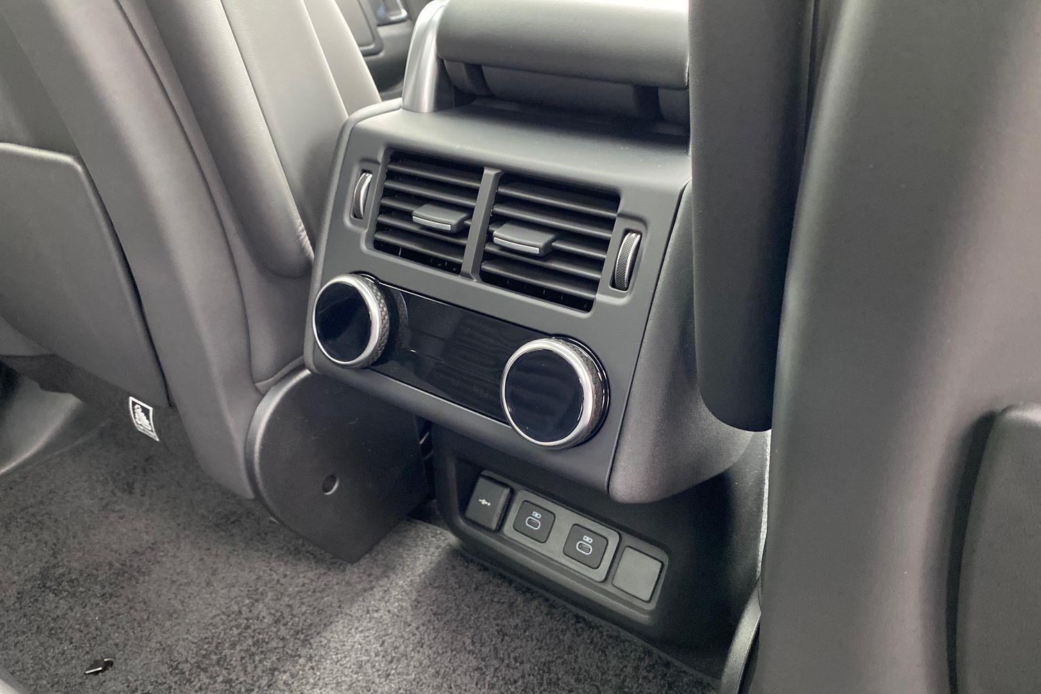 Land Rover Discovery view 39