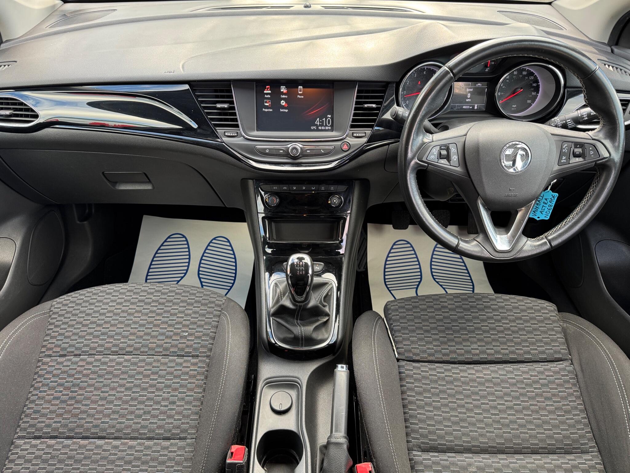 Vauxhall Astra view 28