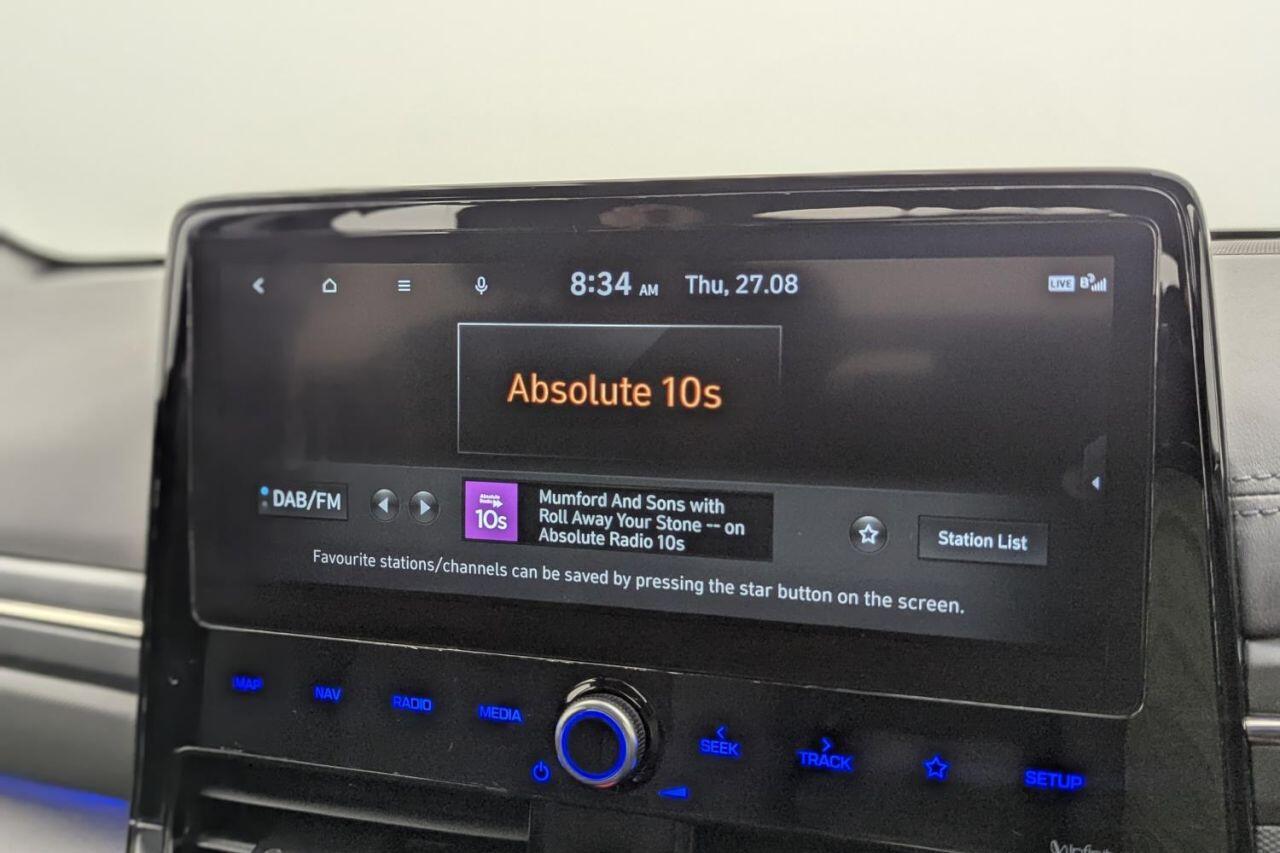 Hyundai Ioniq view 28