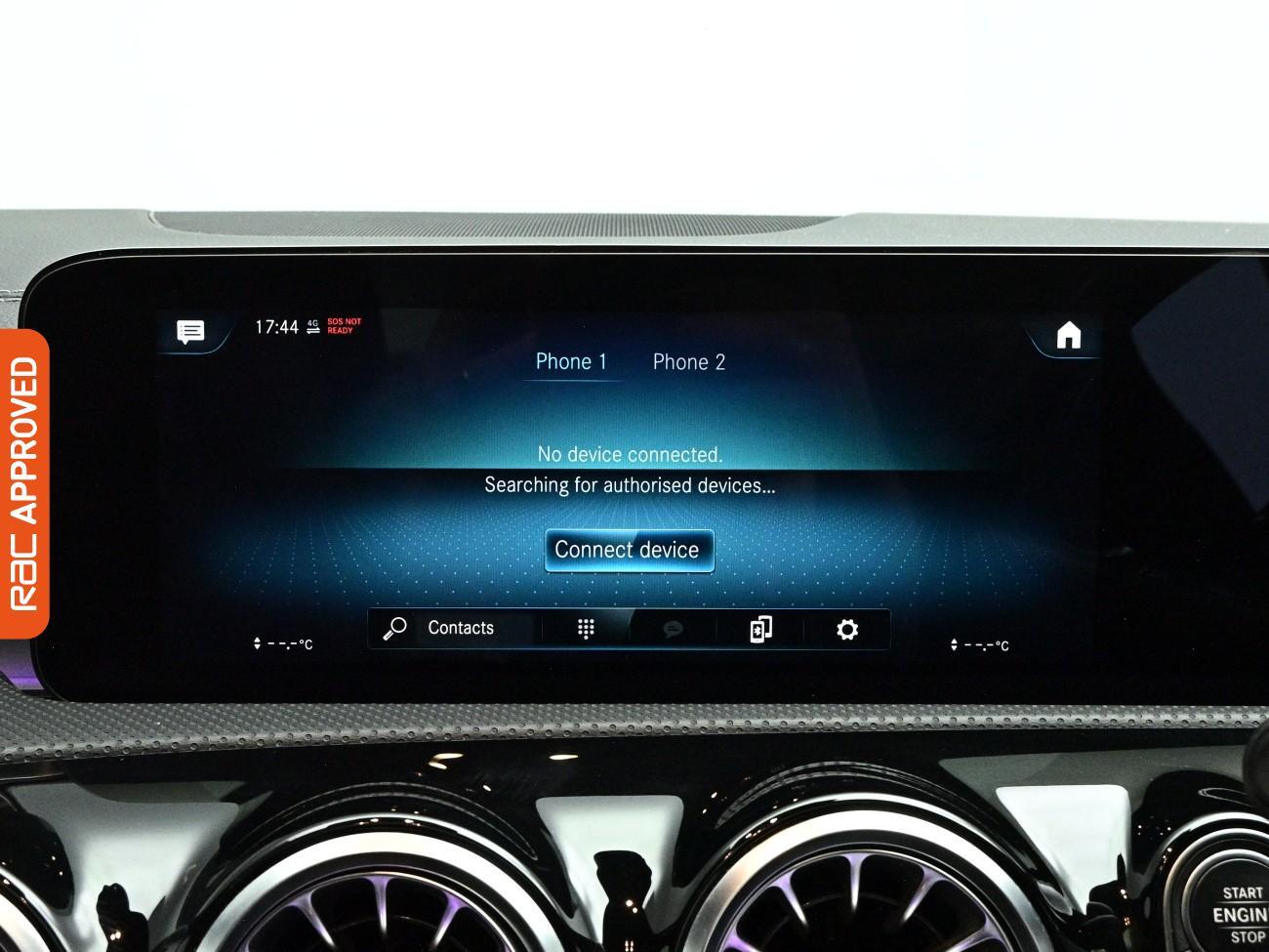 Mercedes-Benz CLA view 16