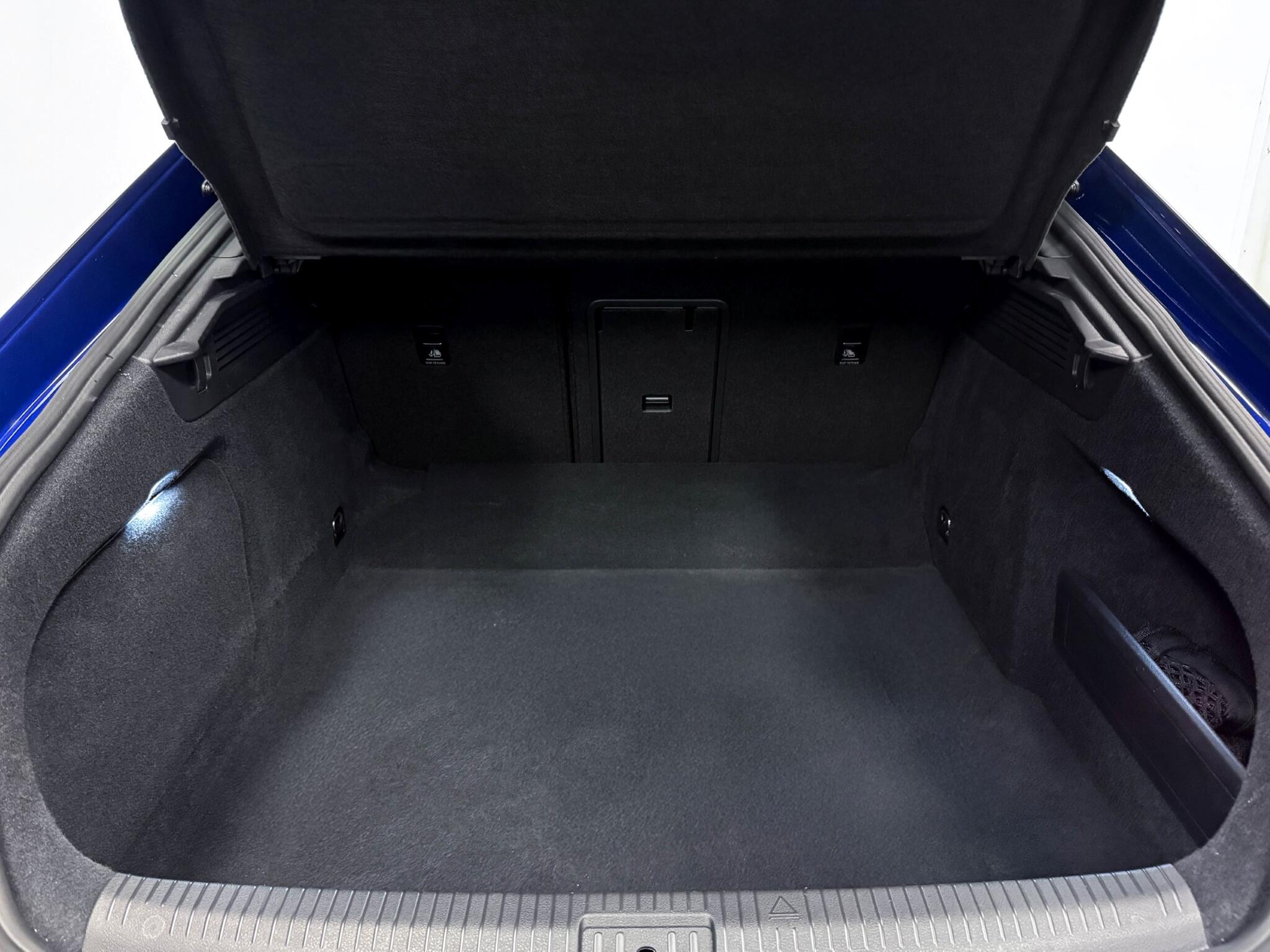 Volkswagen Arteon view 12