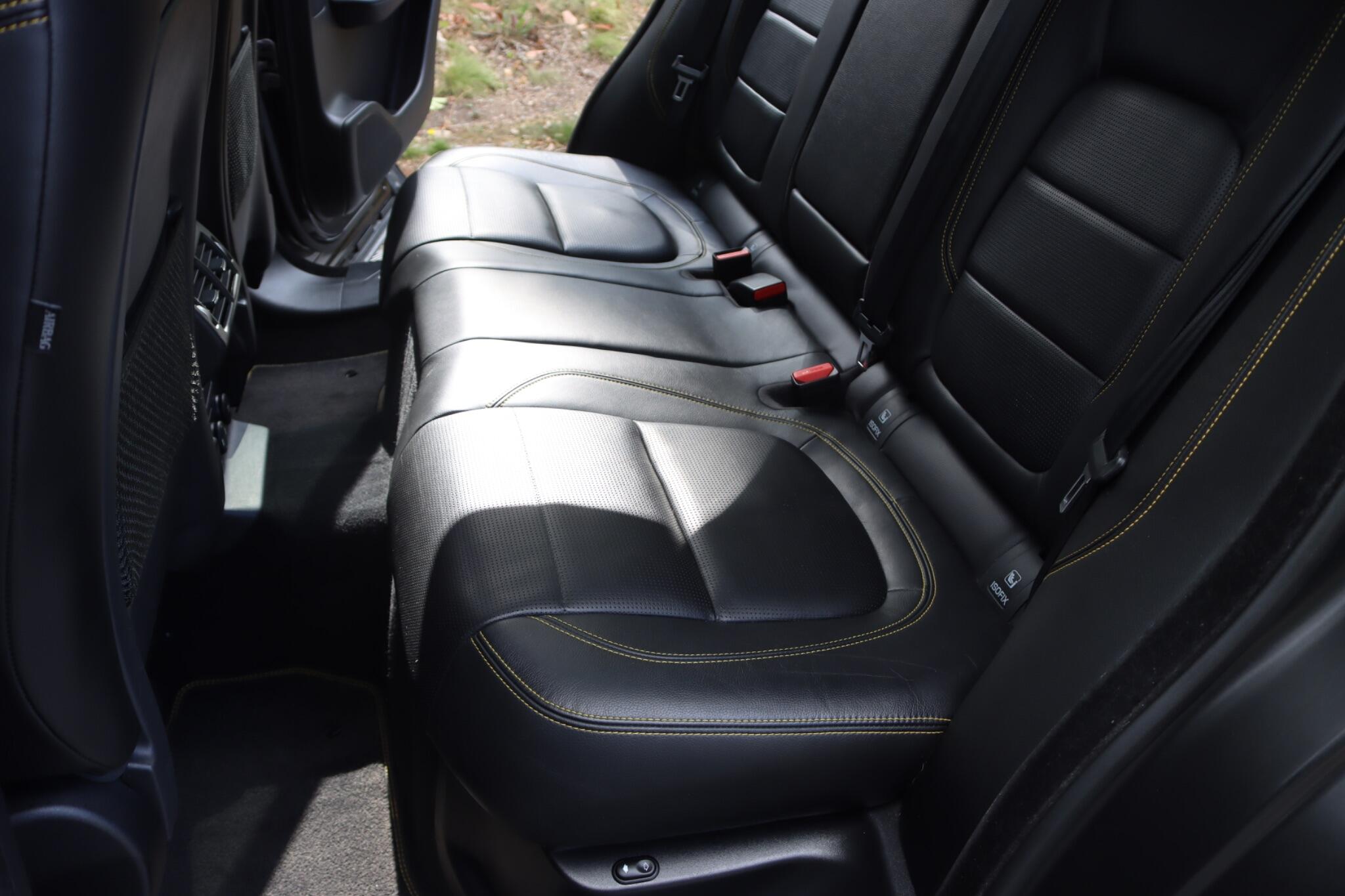 Jaguar F-Pace view 35