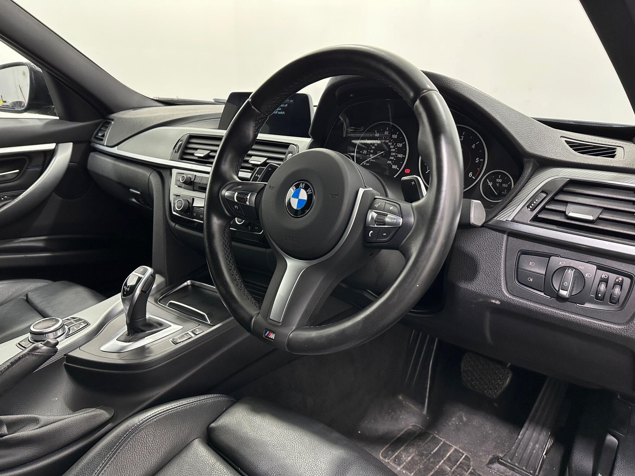 BMW 3 Series view 11