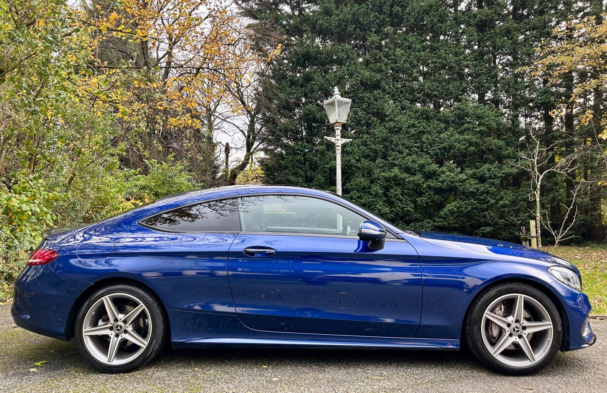 Mercedes-Benz C-Class view 8