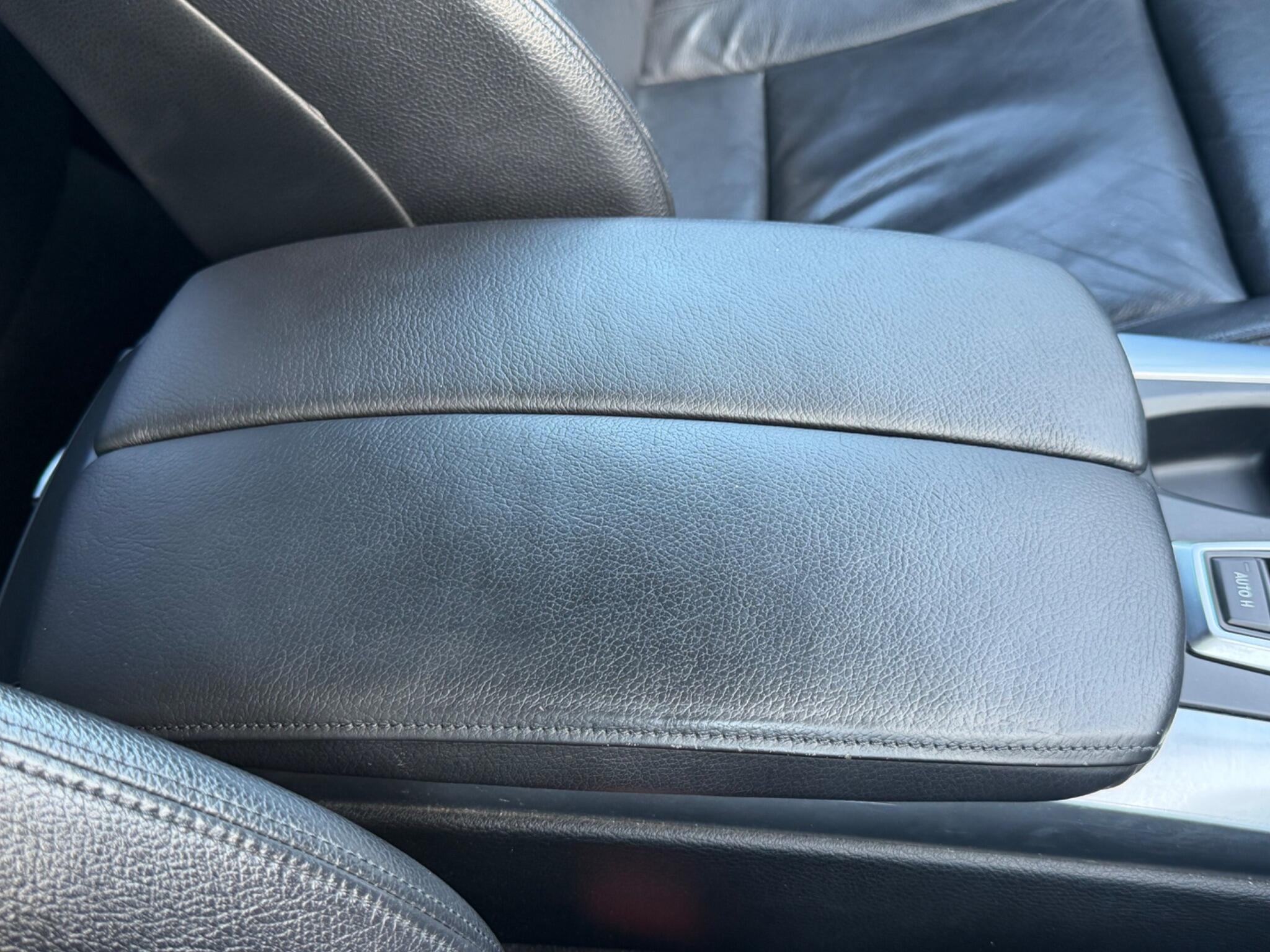 BMW X5 view 42