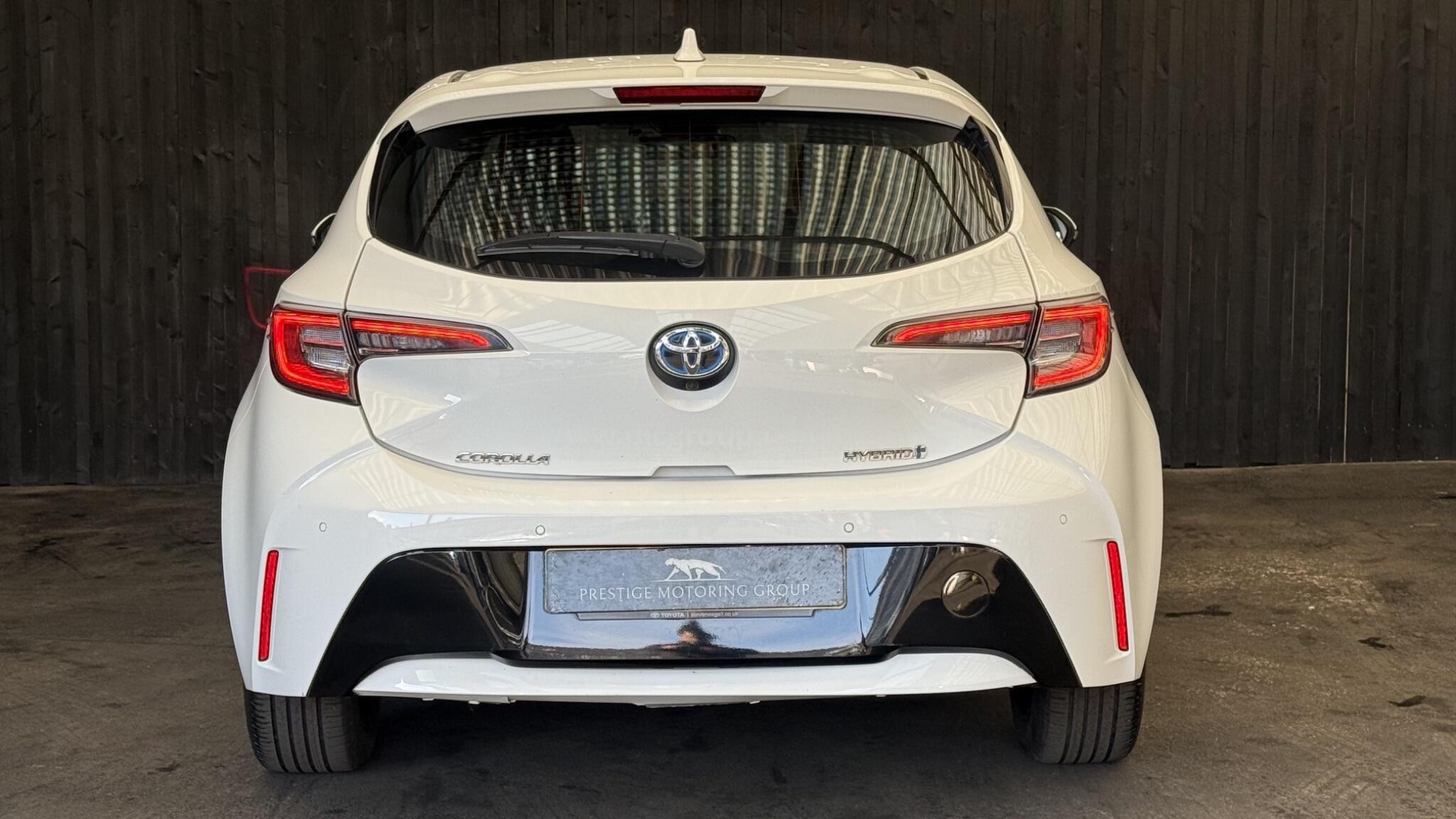 Toyota Corolla view 15