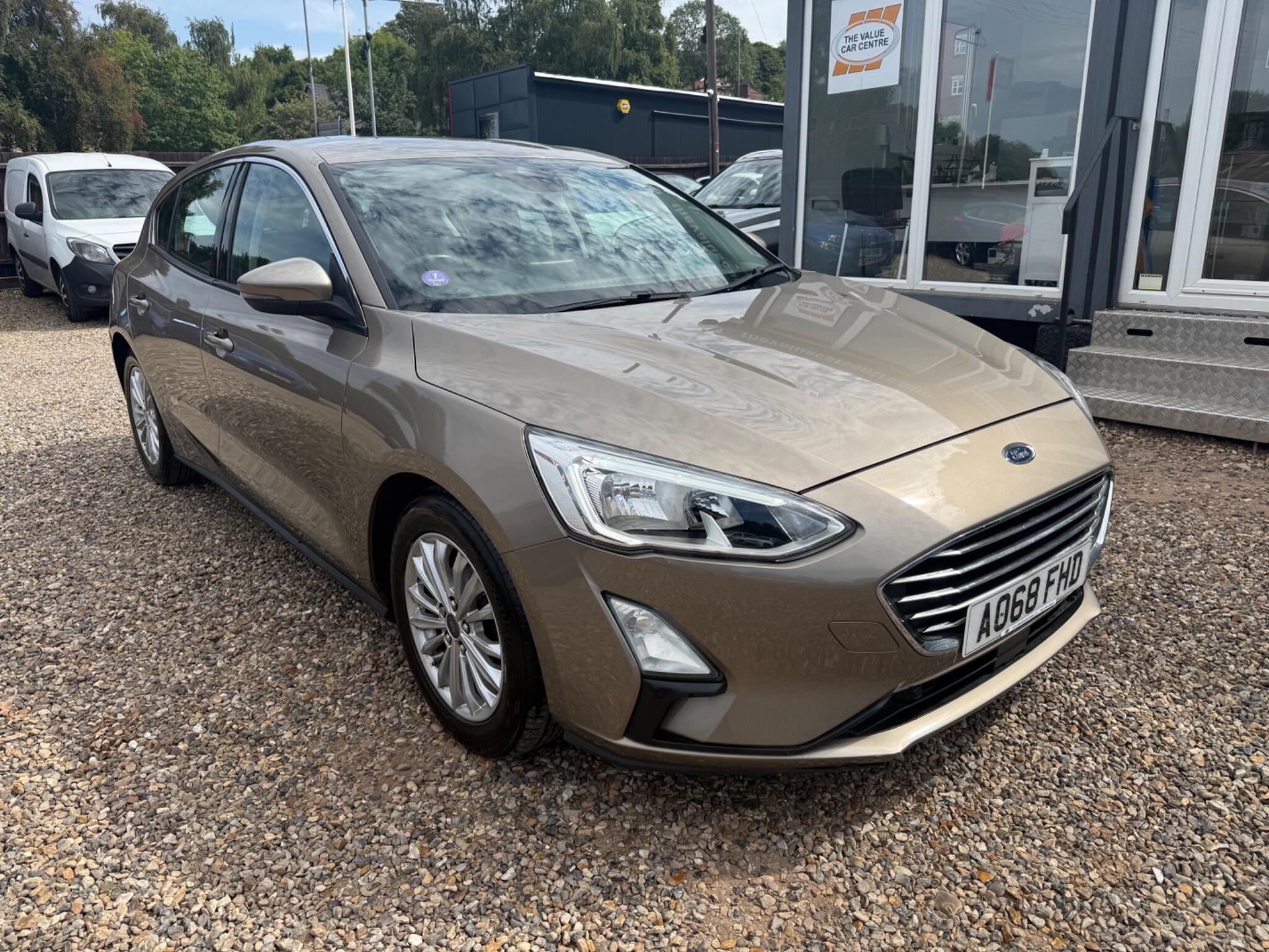 Ford Focus main image