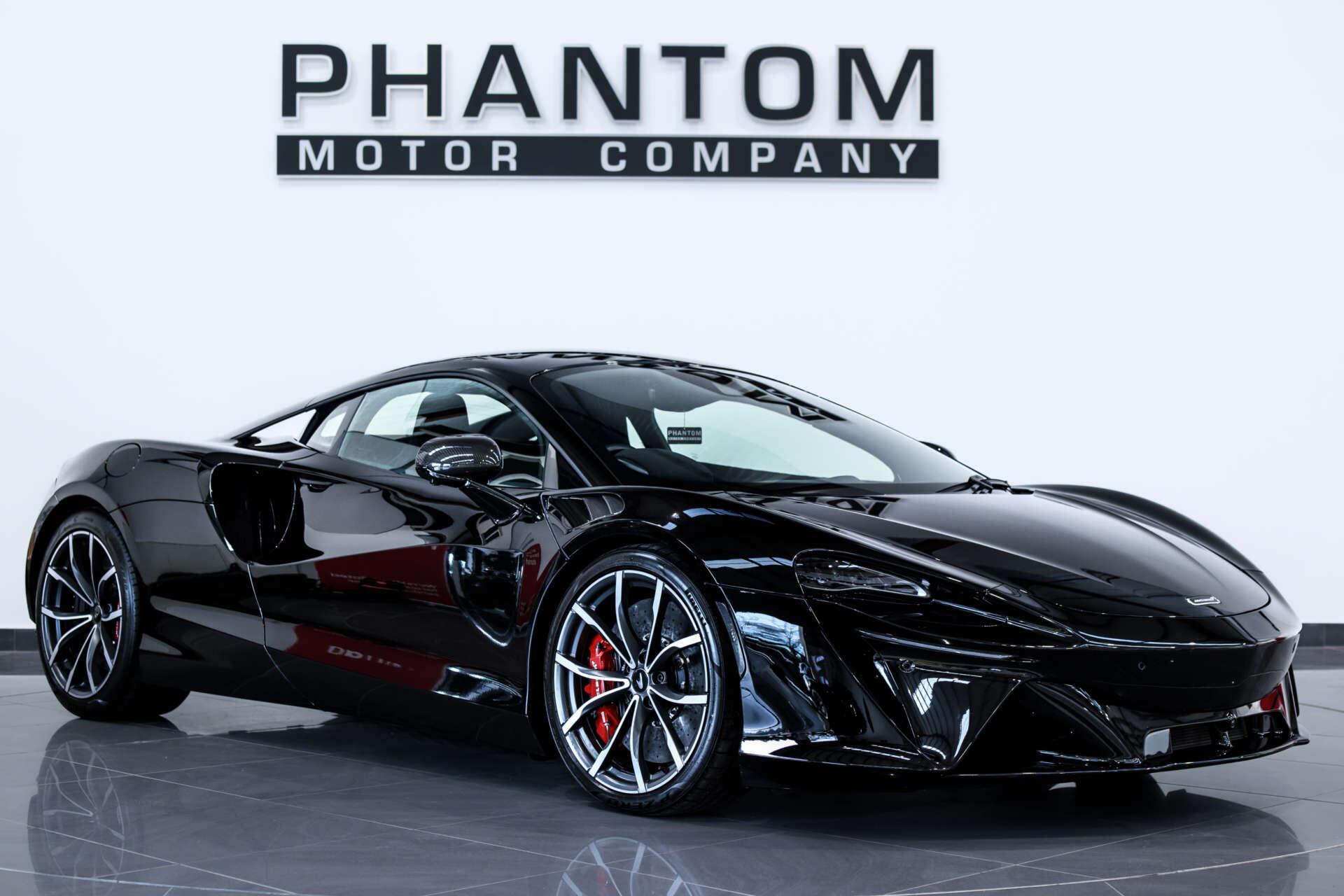 2022 McLaren Artura in Black for sale