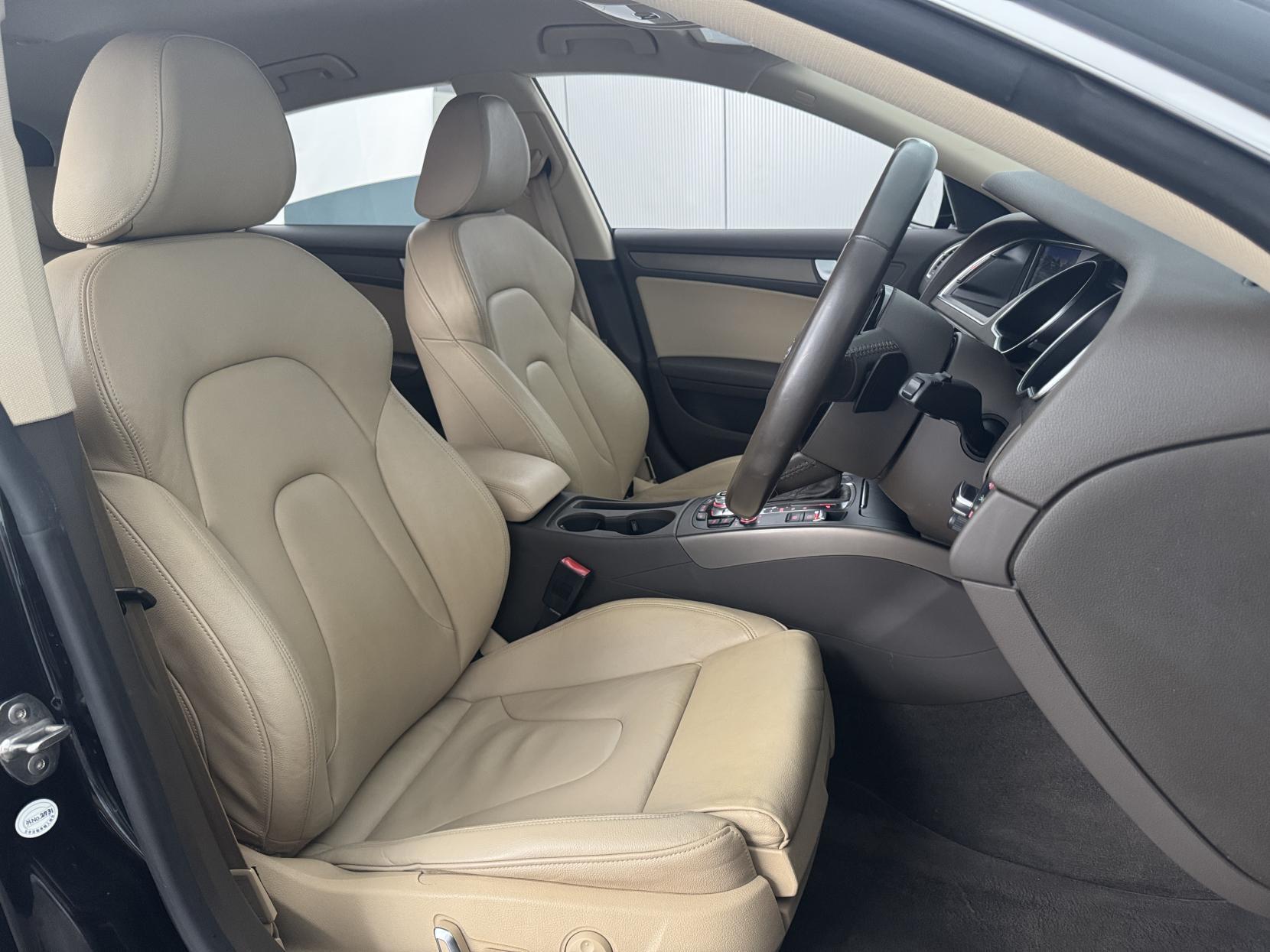 Audi A5 view 53