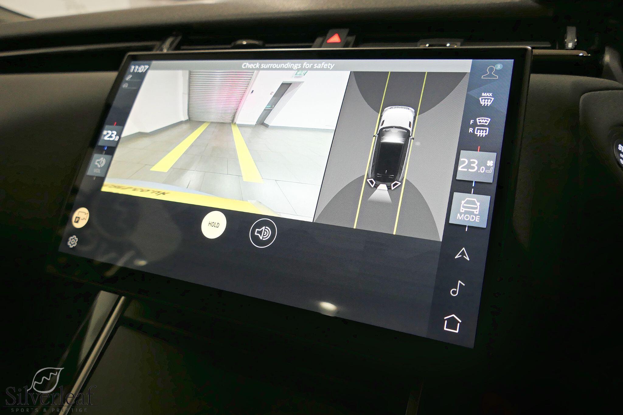Land Rover Range Rover Velar view 18