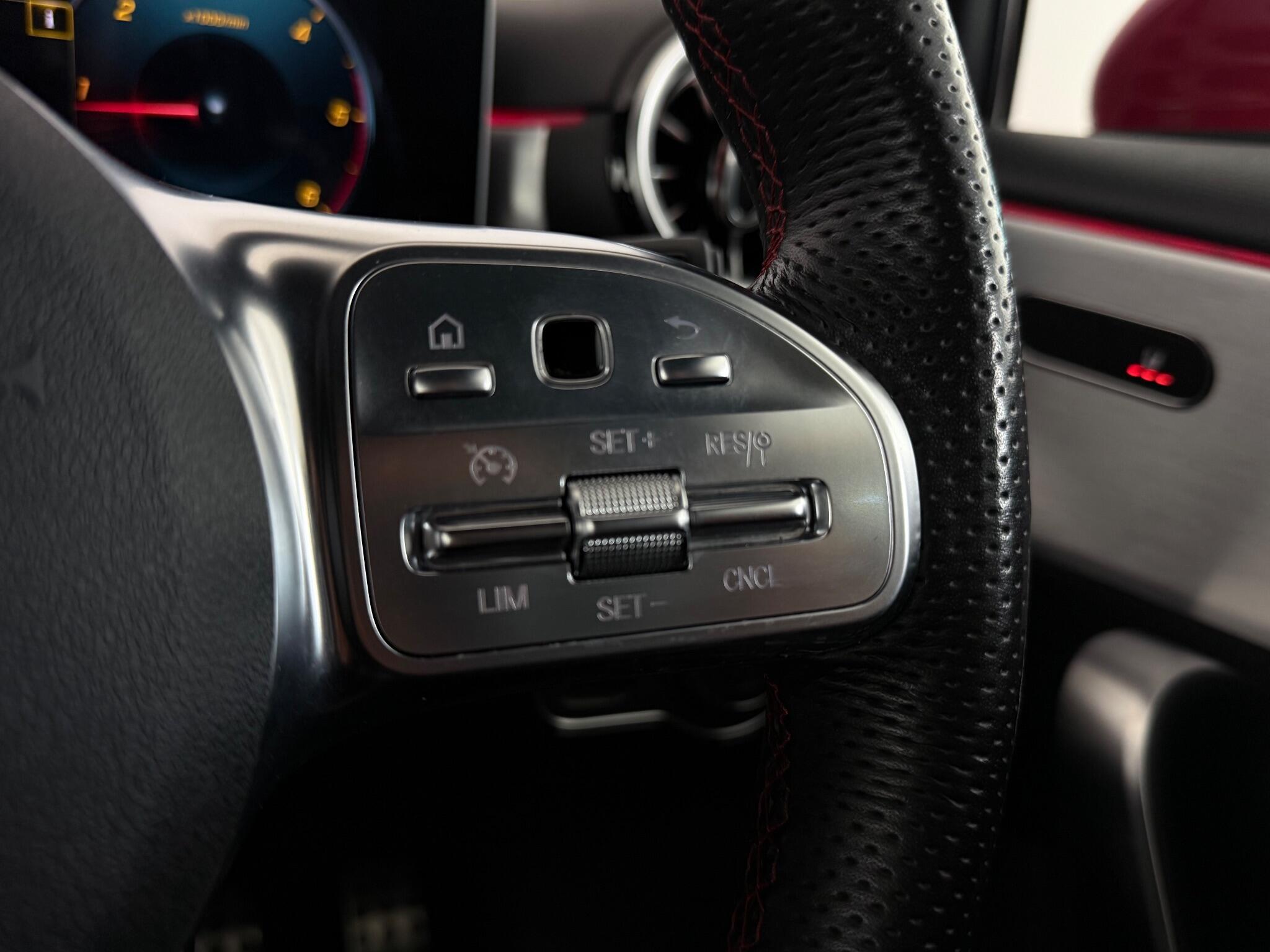 Mercedes-Benz A-Class view 19