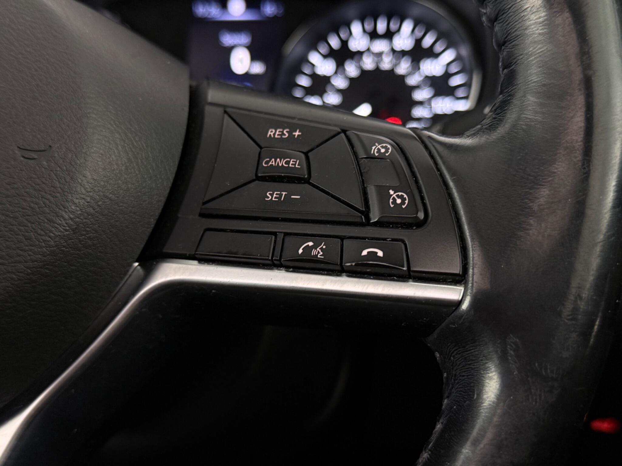 Nissan X-Trail view 15