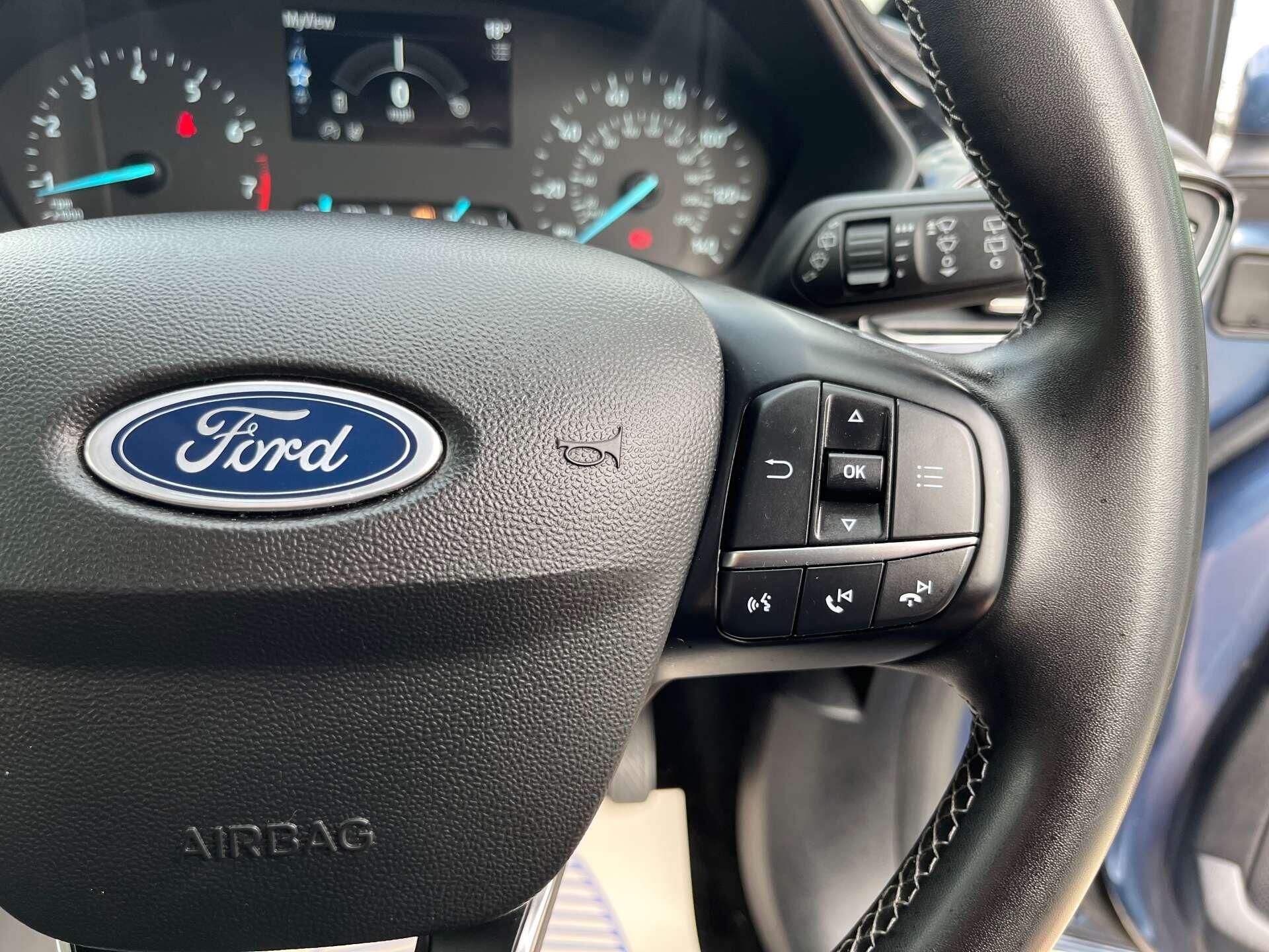 Ford Fiesta view 42