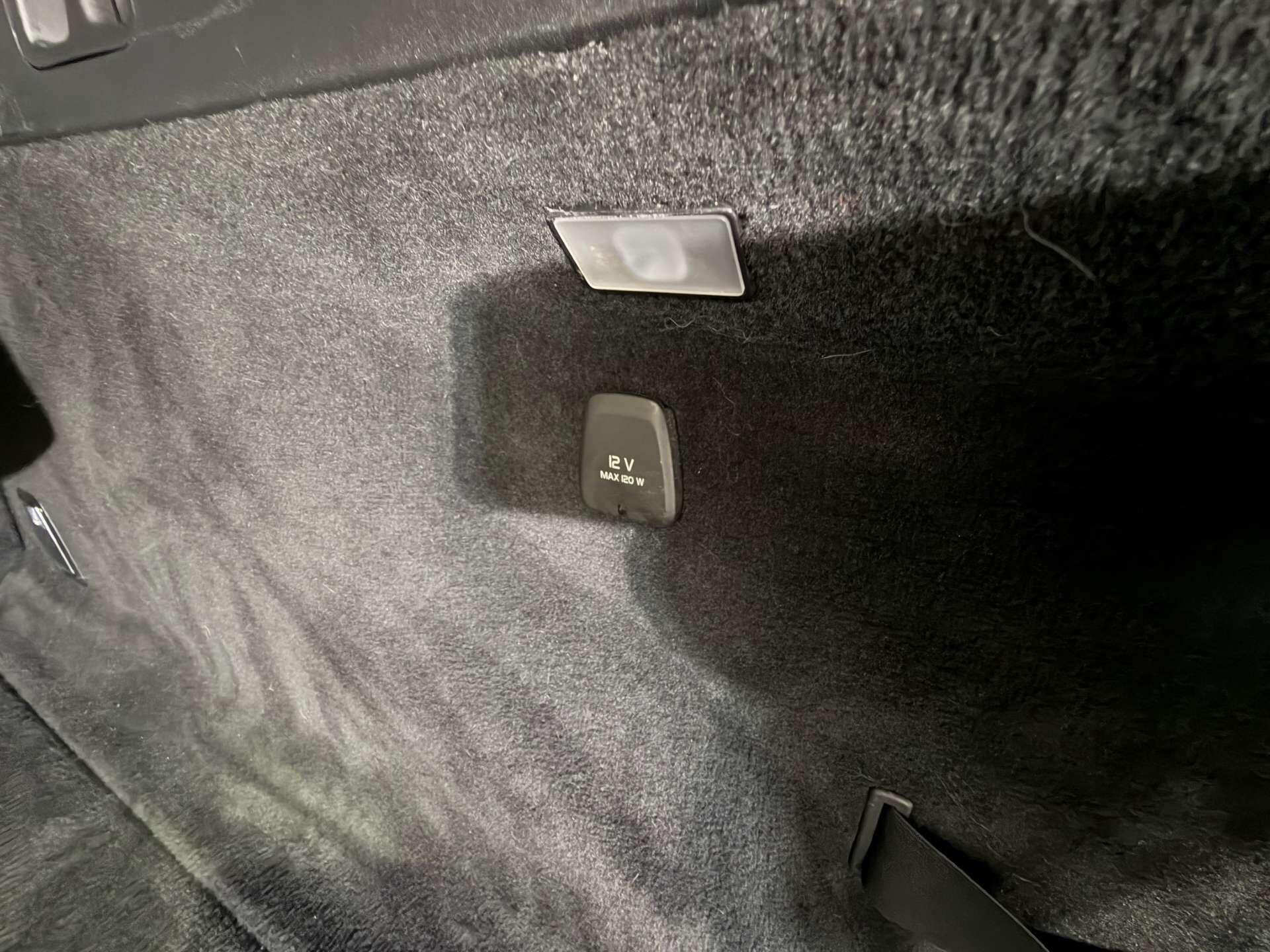 Volvo V90 view 14