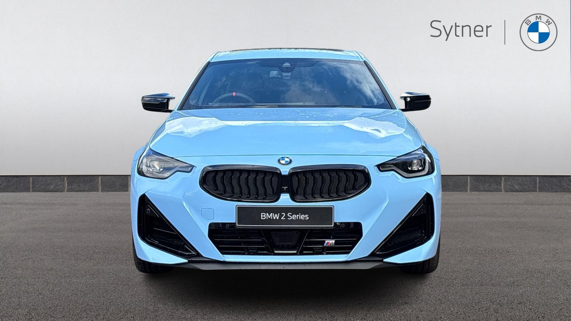 BMW 2 Series view 16