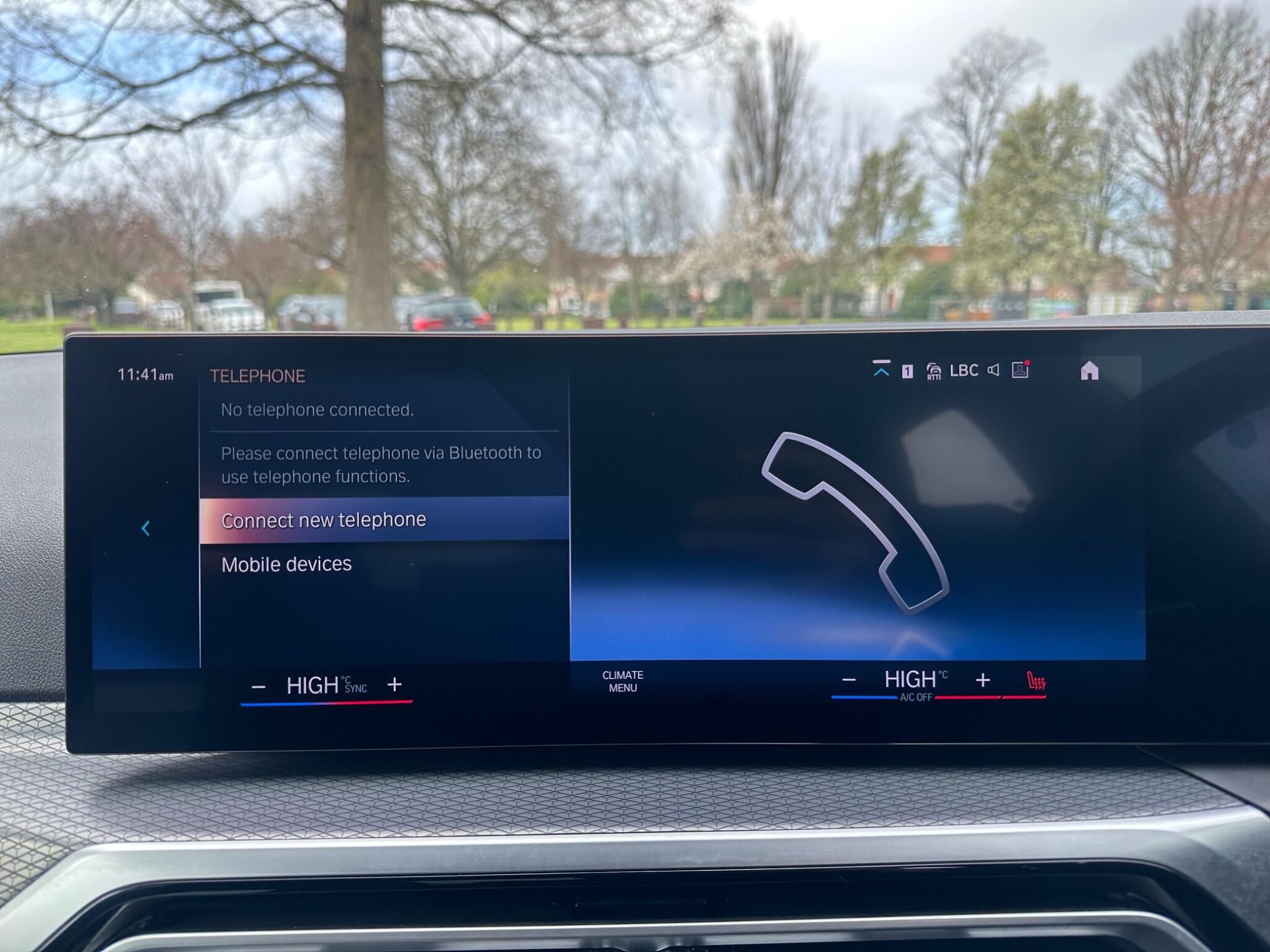 BMW 3 Series view 26